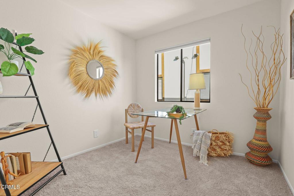 Pasadena, California, 91101, United States, 2 Bedrooms Bedrooms, ,2 BathroomsBathrooms,Residential,For Sale,1989436