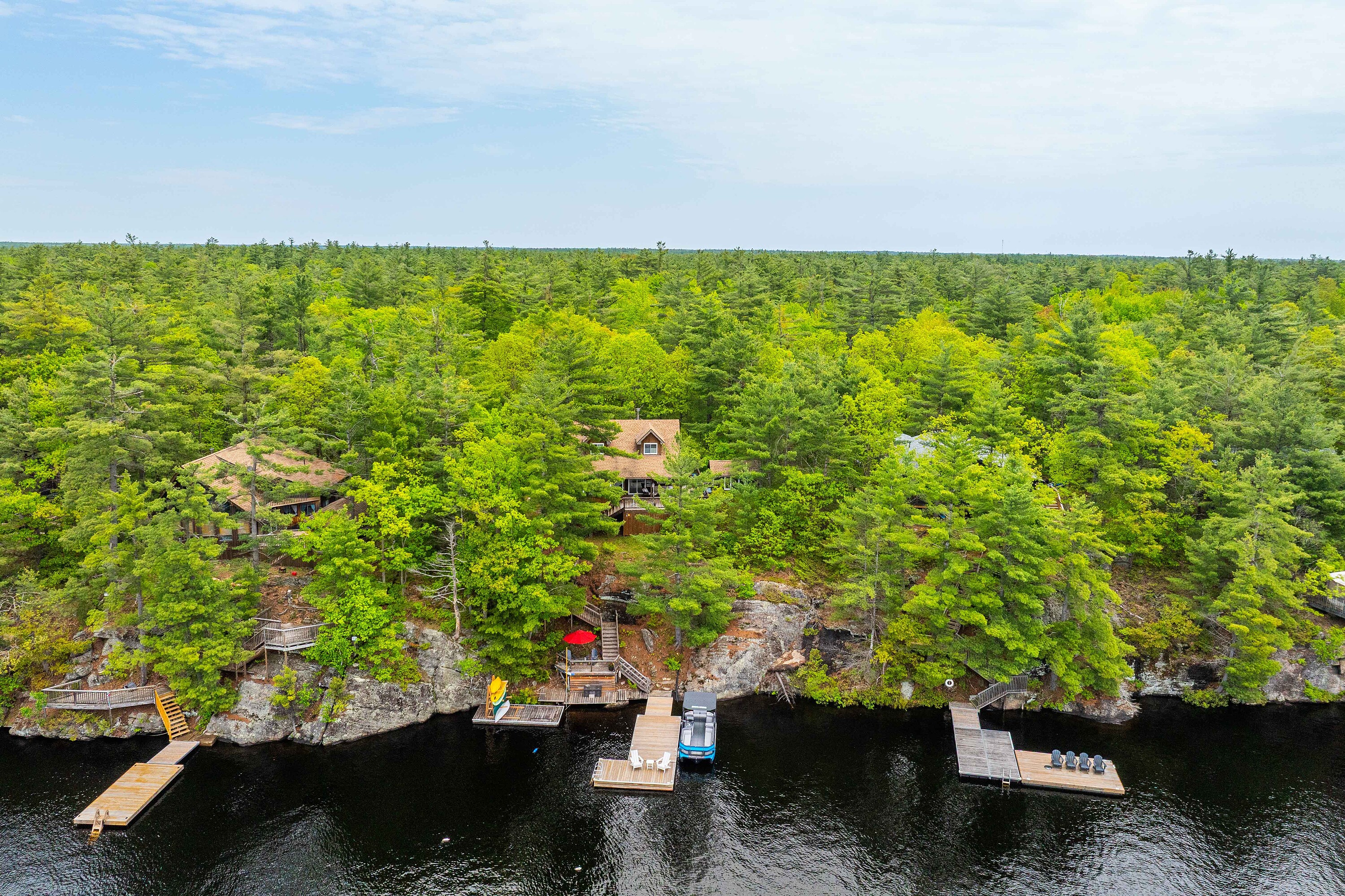  Peaceful Grants Bay on Kahshe - 物件實景