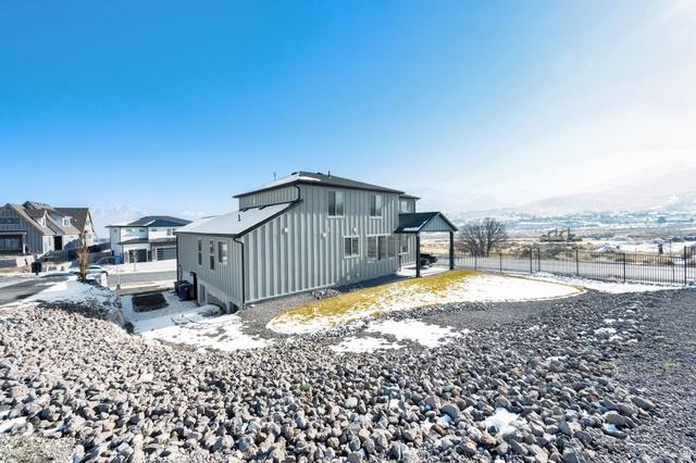 Herriman, Utah, 84096, United States, 5 Bedrooms Bedrooms, ,3 BathroomsBathrooms,Residential,For Sale,2010355