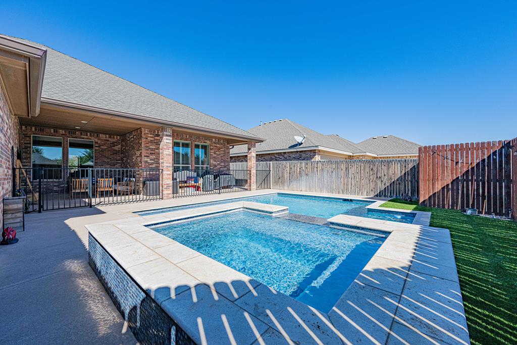 Midland, Texas, 79707, United States, 4 Bedrooms Bedrooms, ,3 BathroomsBathrooms,Residential,For Sale,1989099