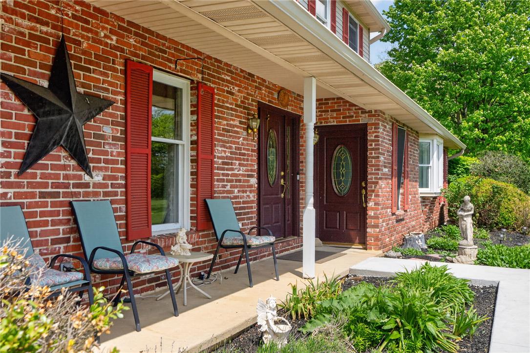 Lower Saucon Twp, Pennsylvania, 18055, United States, 5 Bedrooms Bedrooms, ,4 BathroomsBathrooms,Residential,For Sale,2048315