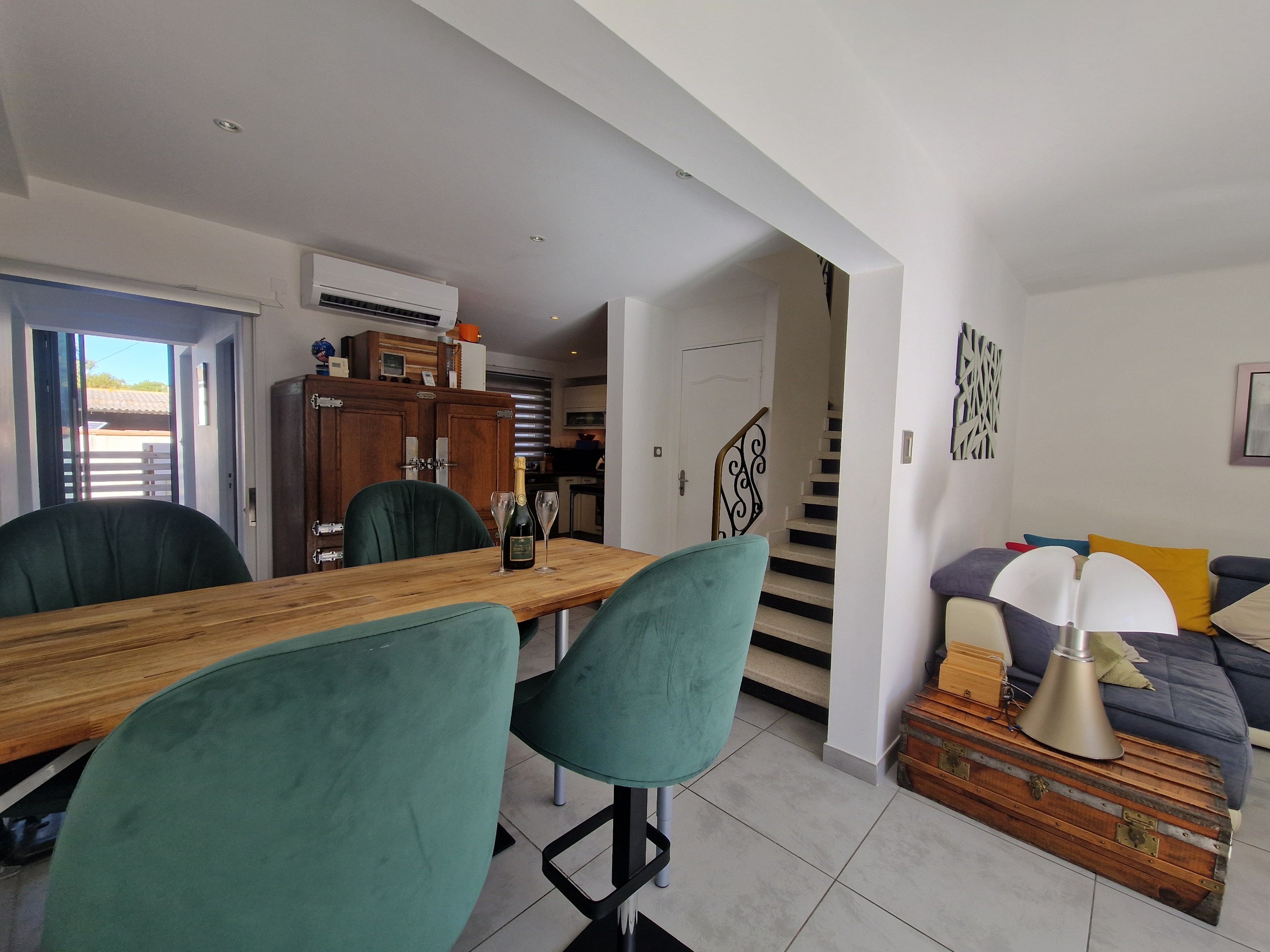  Unique – Narbonne house (200 m²) – 6 bedrooms, living room opening onto a patio… - 物件實景