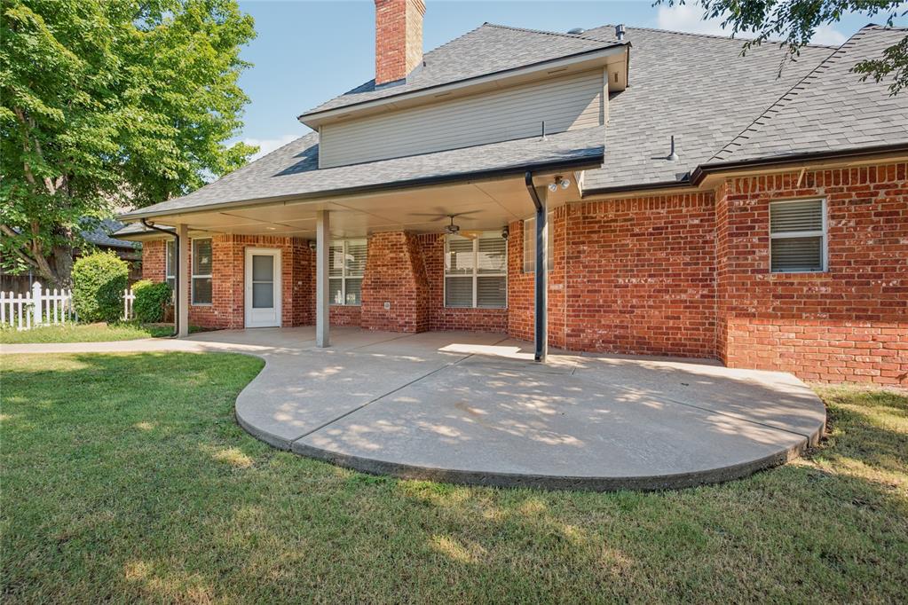 Edmond, Oklahoma, 73013, United States, 4 Bedrooms Bedrooms, ,5 BathroomsBathrooms,Residential,For Sale,1912730