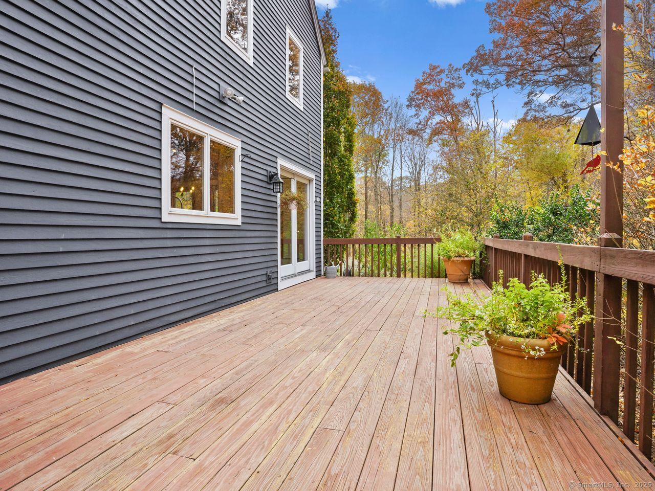 Weston, Connecticut, 06883, United States, 3 Bedrooms Bedrooms, ,3 BathroomsBathrooms,Residential,For Sale,1989360