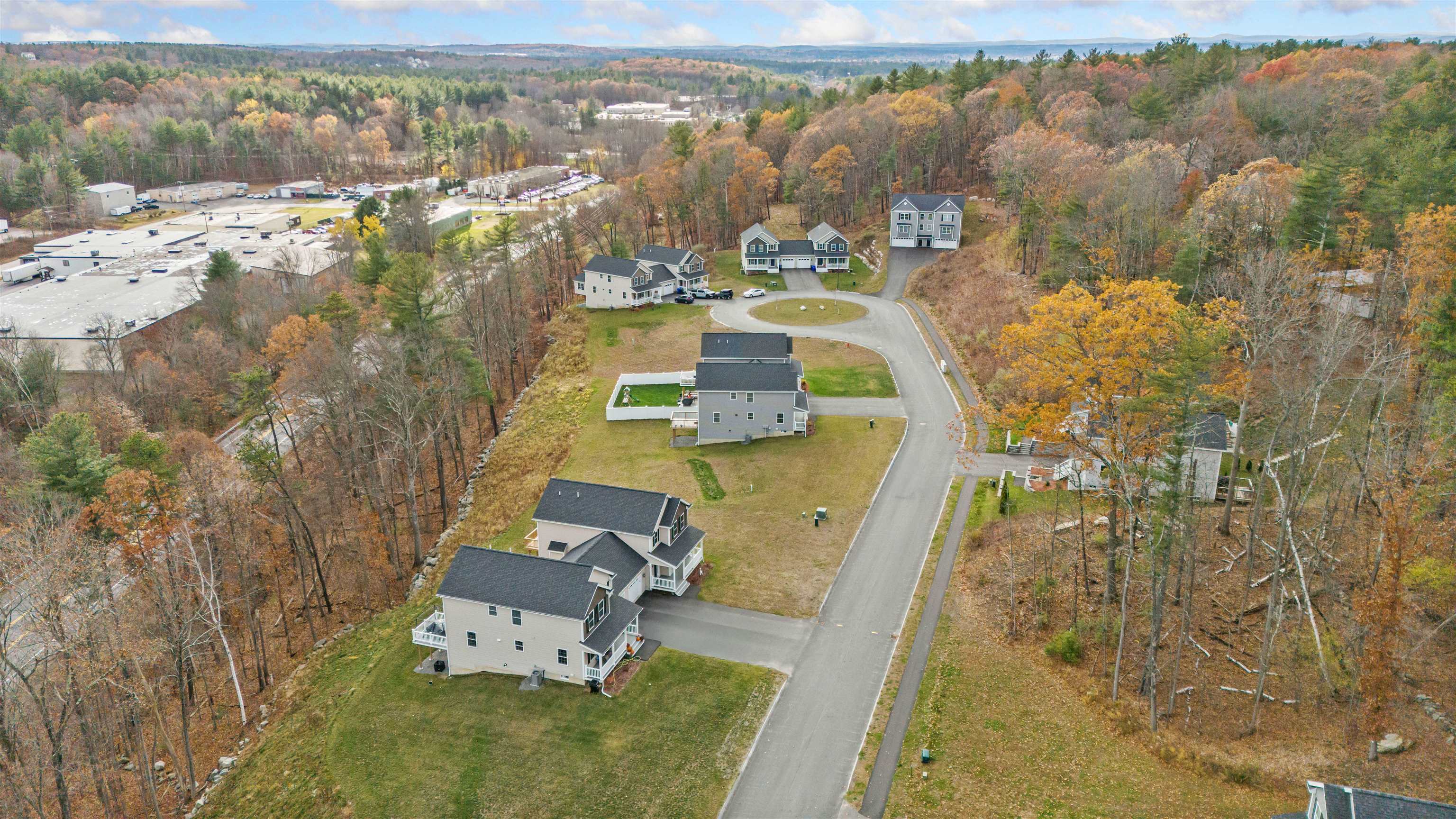 Hudson, New Hampshire, 03051, United States, 3 Bedrooms Bedrooms, ,2 BathroomsBathrooms,Residential,For Sale,1990943