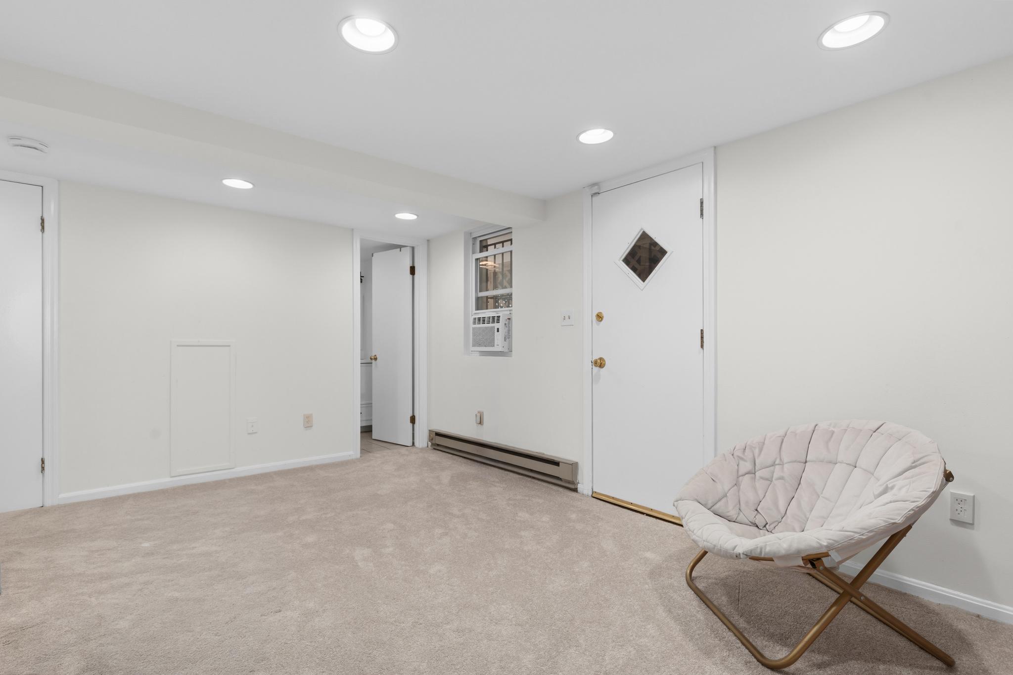  4310 Cathedral Avenue NW, Washington, DC, 20016 - 物件實景