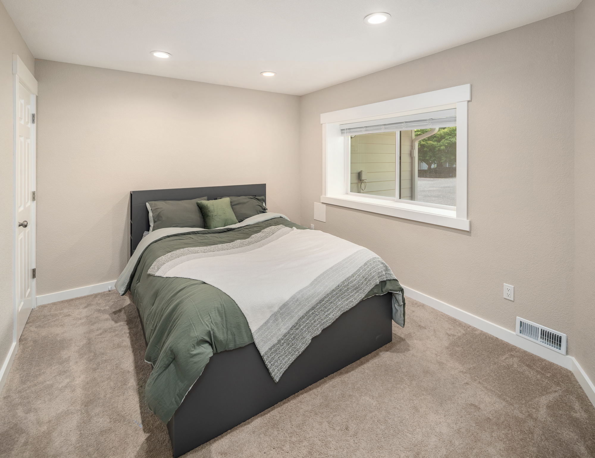  10516 36th St Ct NW, Gig Harbor, WA 98335 - 物件實景