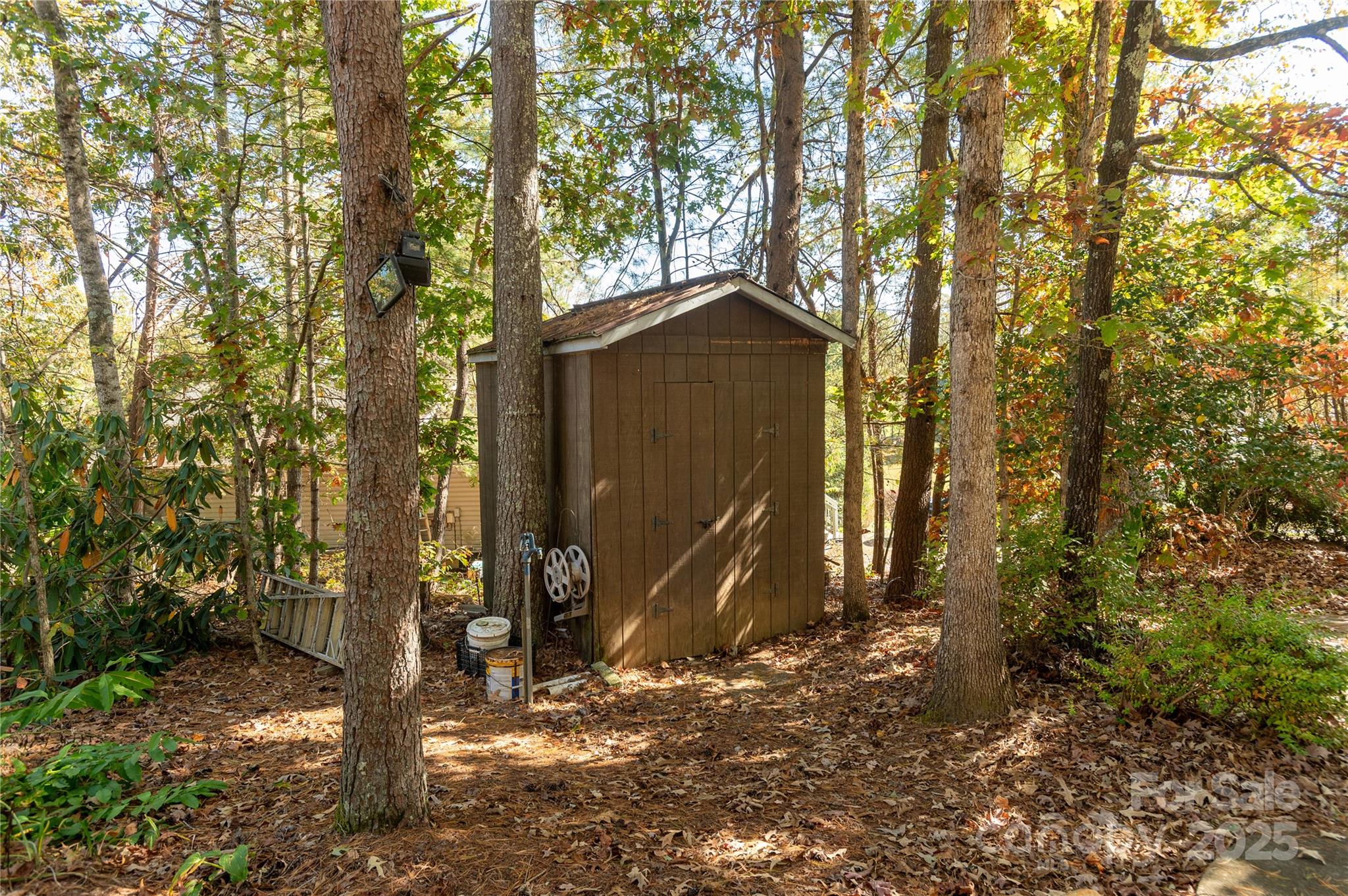 Hendersonville, North Carolina, 28792, United States, 3 Bedrooms Bedrooms, ,3 BathroomsBathrooms,Residential,For Sale,1975298