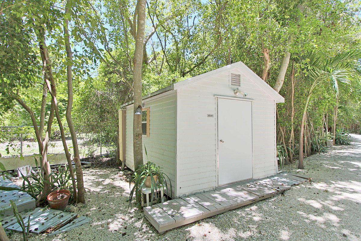 88547 Old Highway, Tavernier, Florida, 33070, United States, 4 Bedrooms Bedrooms, ,3 BathroomsBathrooms,Residential,For Sale,88547 Old Highway,1624824