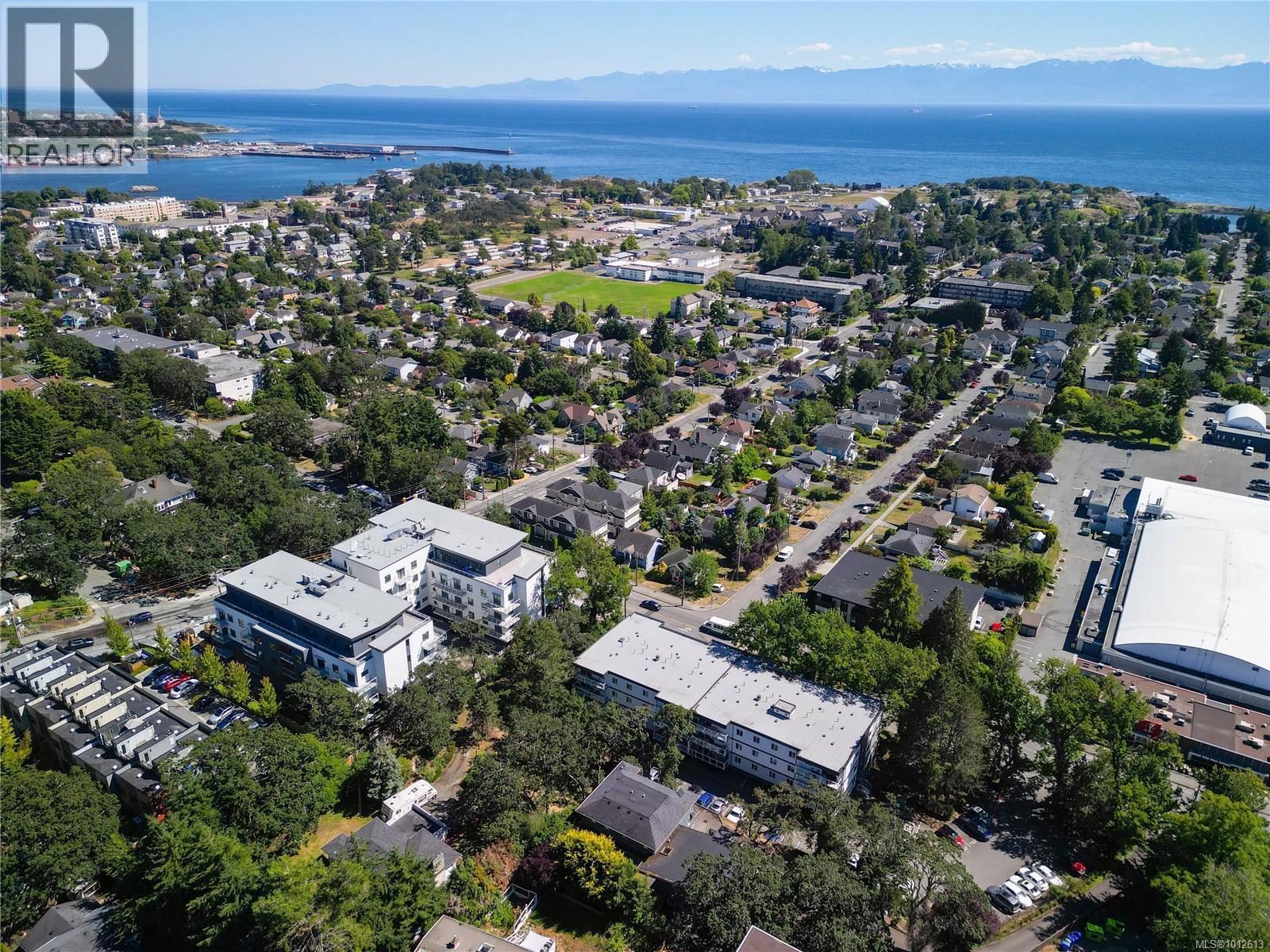 ESQUIMALT, British Columbia, V9A 3N4, CA, 3 Bedrooms Bedrooms, ,1 BathroomBathrooms,Residential,For Sale,1948533
