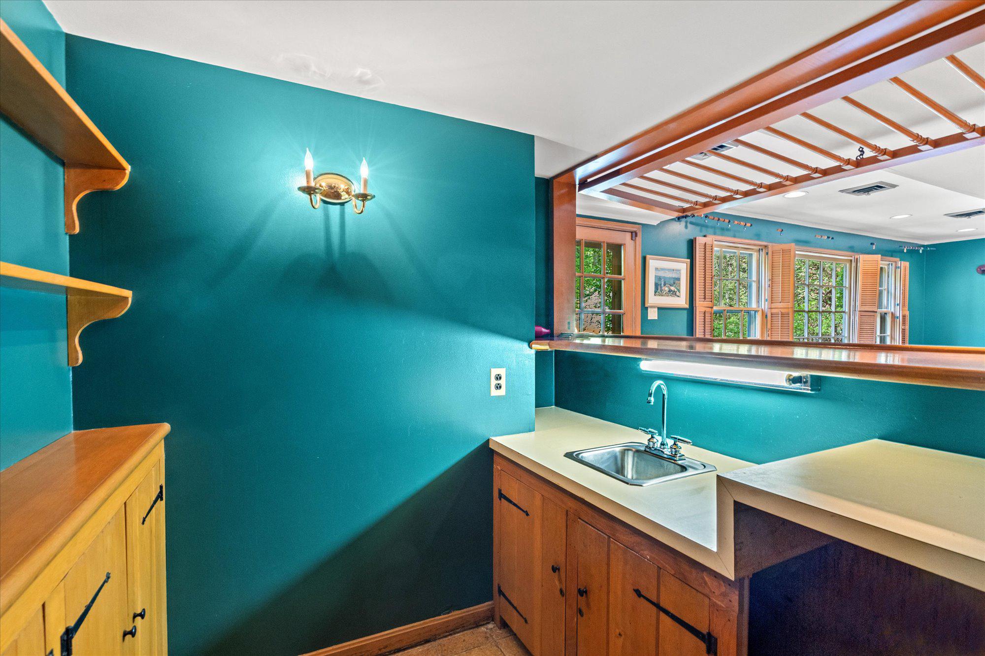  7030 Longwood Drive, Bethesda, MD 20817 - 物件實景