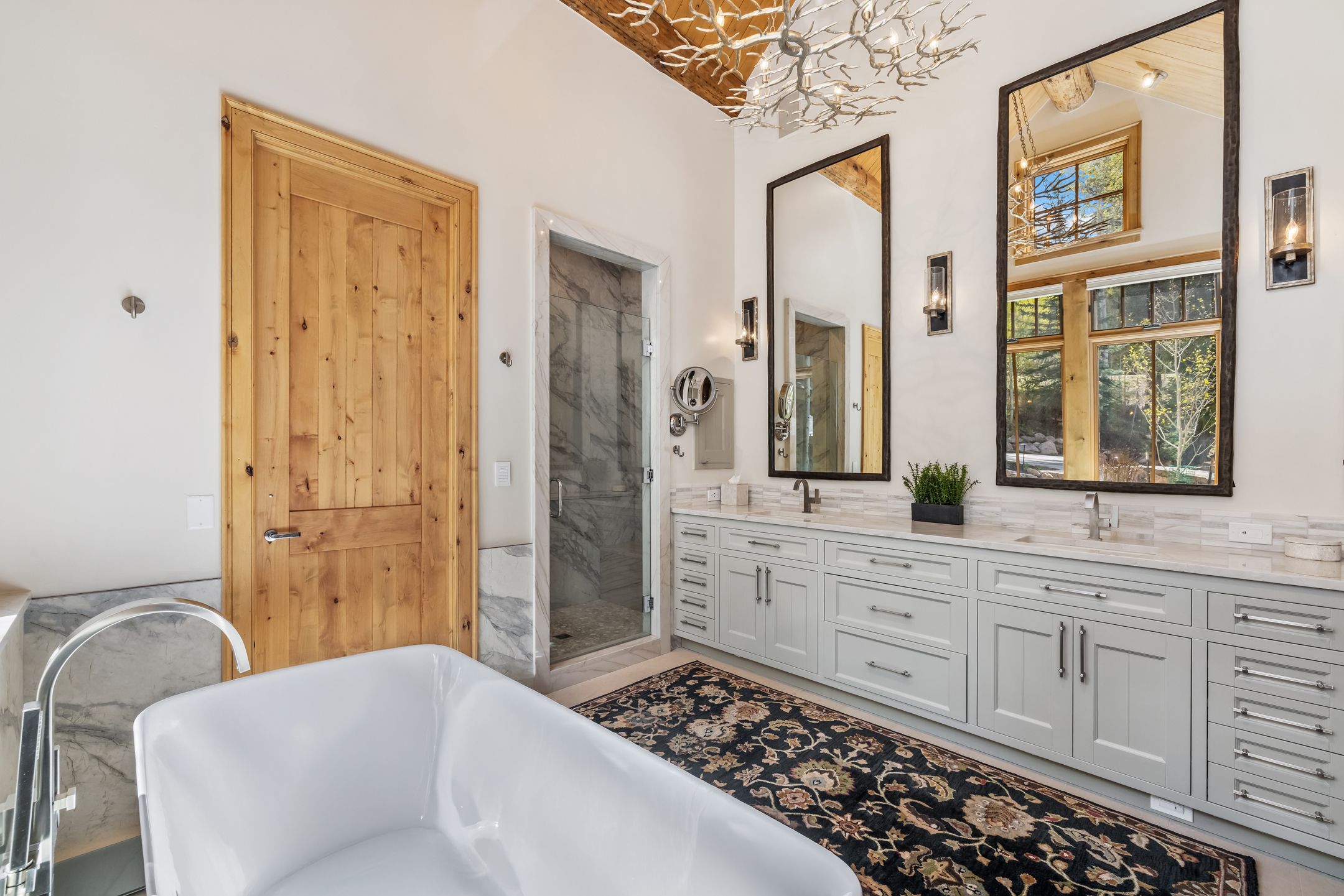  Rustic elegance and refinement mountain home - 物件實景