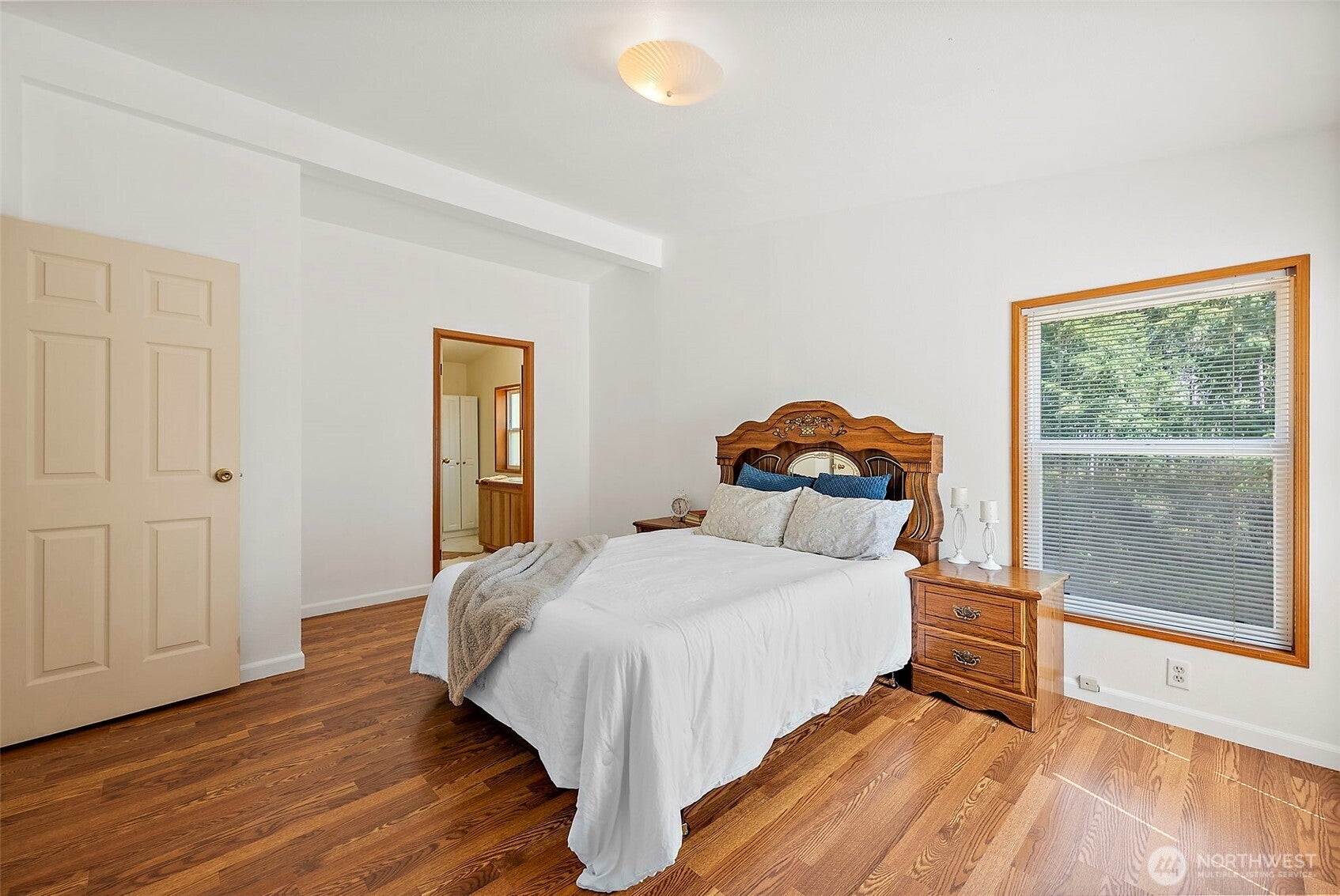 Port Orchard, Washington, 98637, United States, 3 Bedrooms Bedrooms, ,1 BathroomBathrooms,Residential,For Sale,1919682