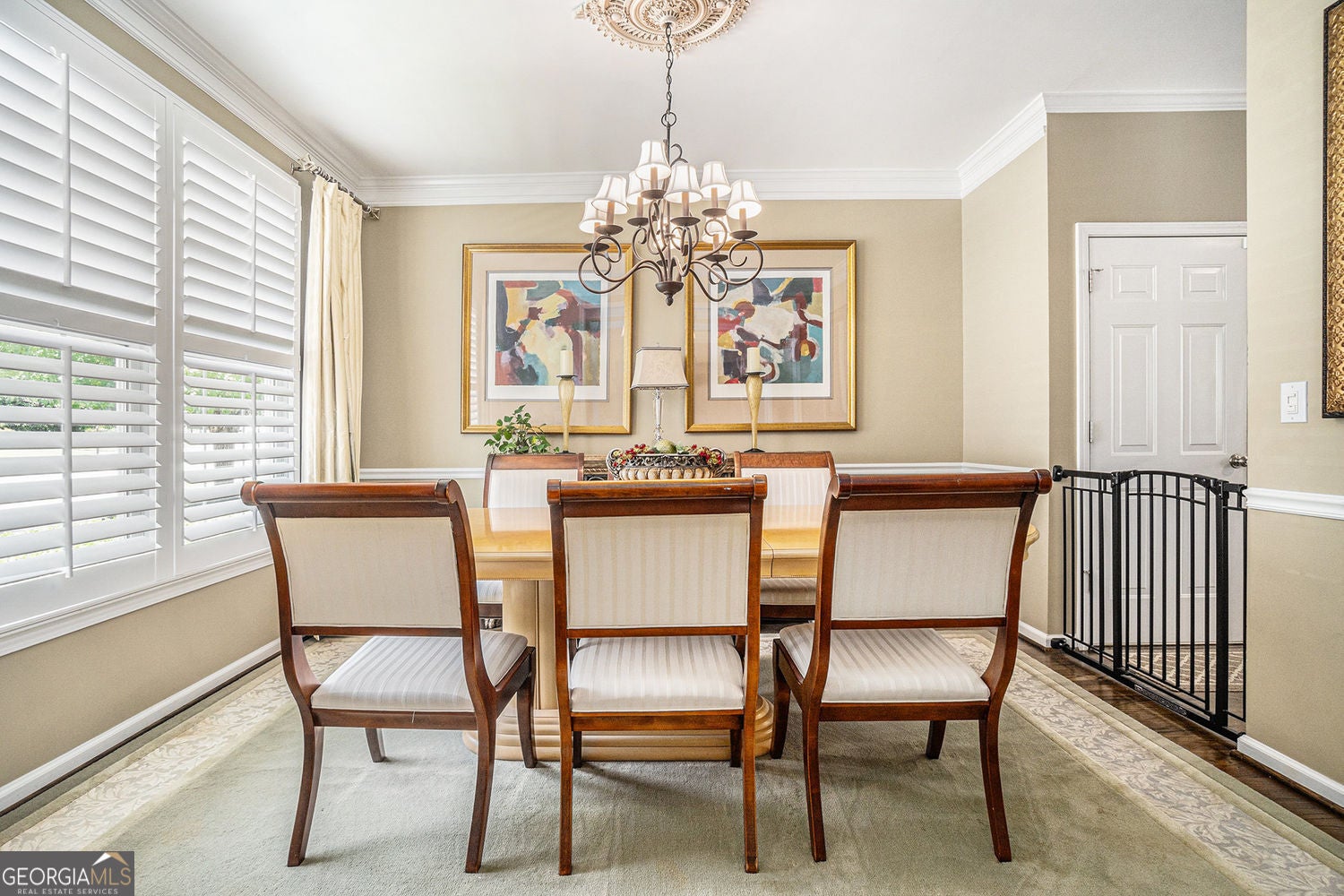 Mableton, Georgia, 30126, United States, 5 Bedrooms Bedrooms, ,4 BathroomsBathrooms,Residential,For Sale,1905139