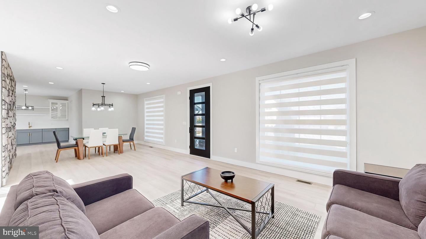 LEWES, Delaware, 19958, United States, 5 Bedrooms Bedrooms, ,7 BathroomsBathrooms,Residential,For Sale,1989878