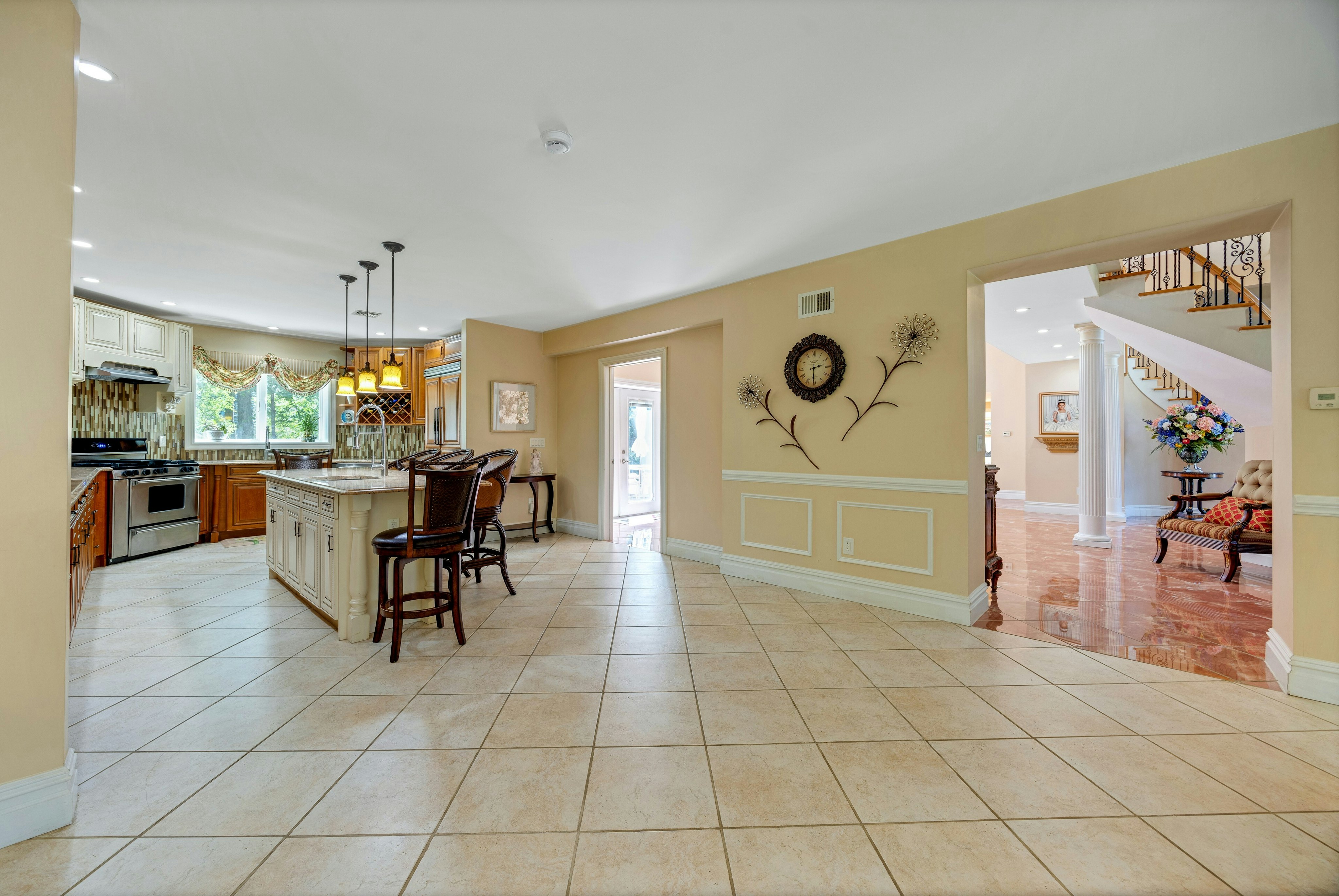  252 Mabel Place, Franklin Lakes, NJ 07417 - 物件實景