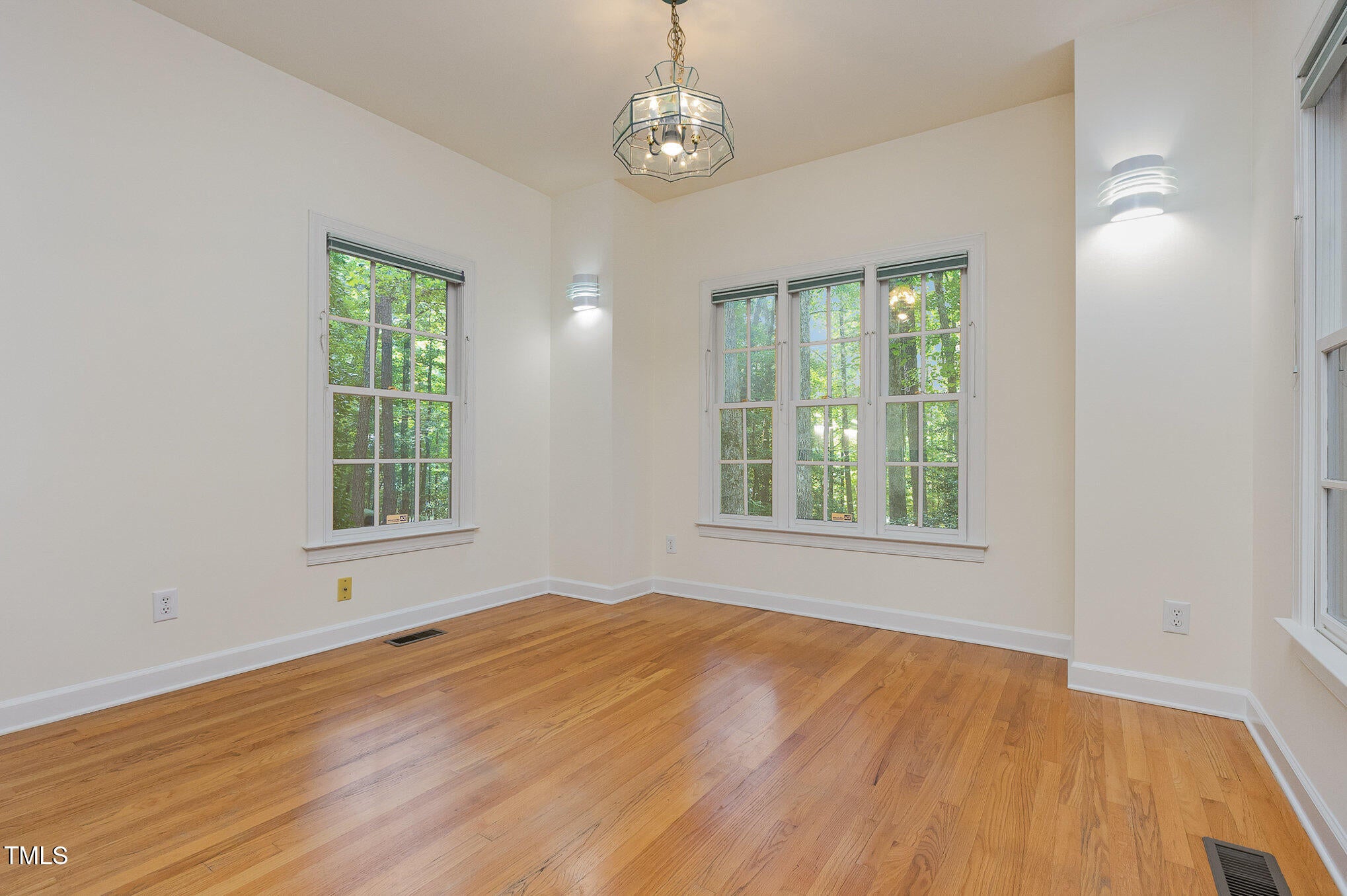 Pittsboro, North Carolina, 27312, United States, 3 Bedrooms Bedrooms, ,2 BathroomsBathrooms,Residential,For Sale,1883593