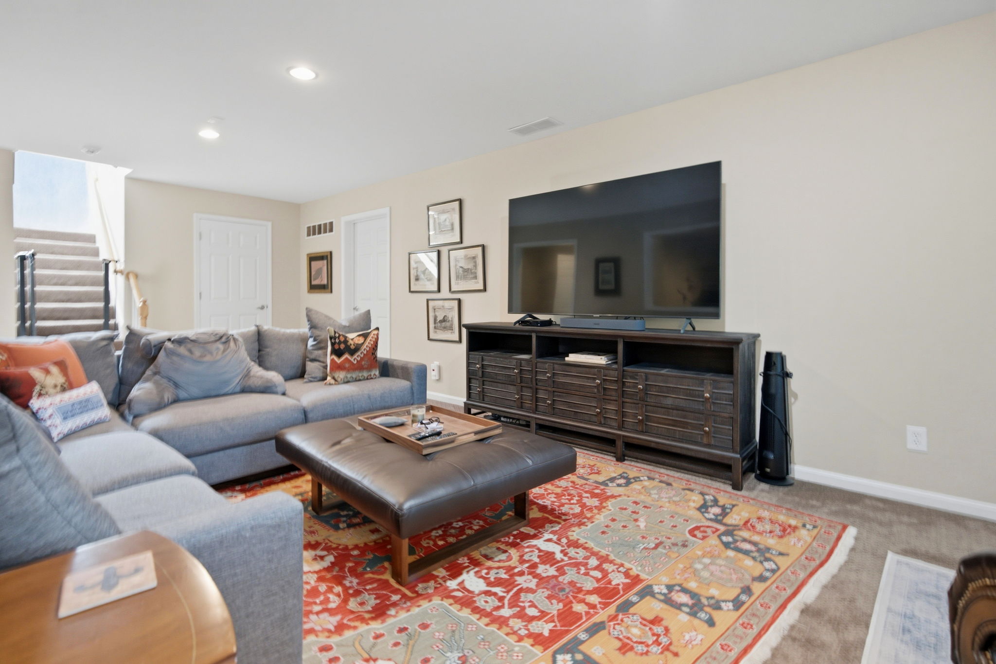  5403 Indian Woods Drive, Louisville, KY 40207 - 物件實景