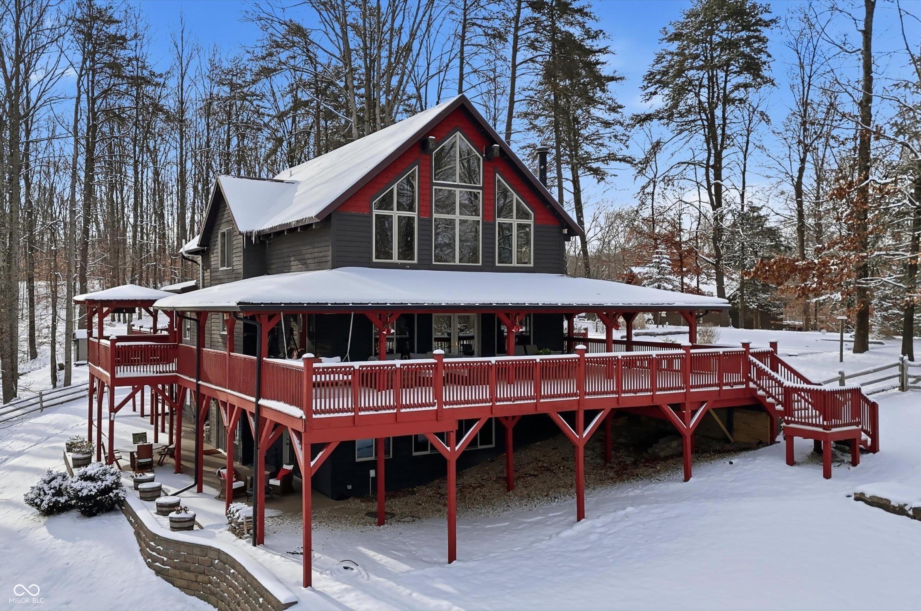 Unionville, Indiana, 47468, United States, 5 Bedrooms Bedrooms, ,5 BathroomsBathrooms,Residential,For Sale,1975333