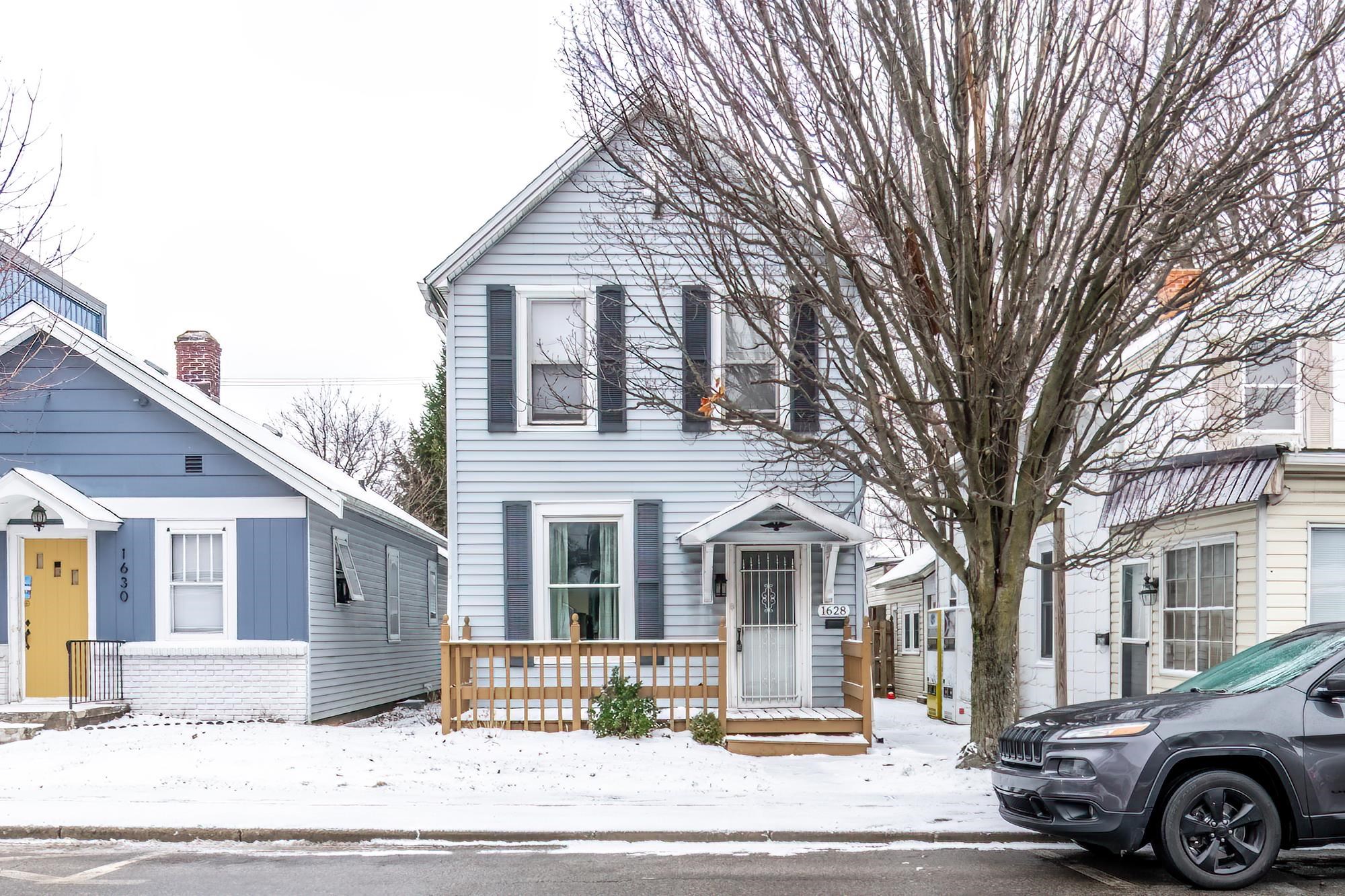 Wells St, Fort Wayne, IN 46808
