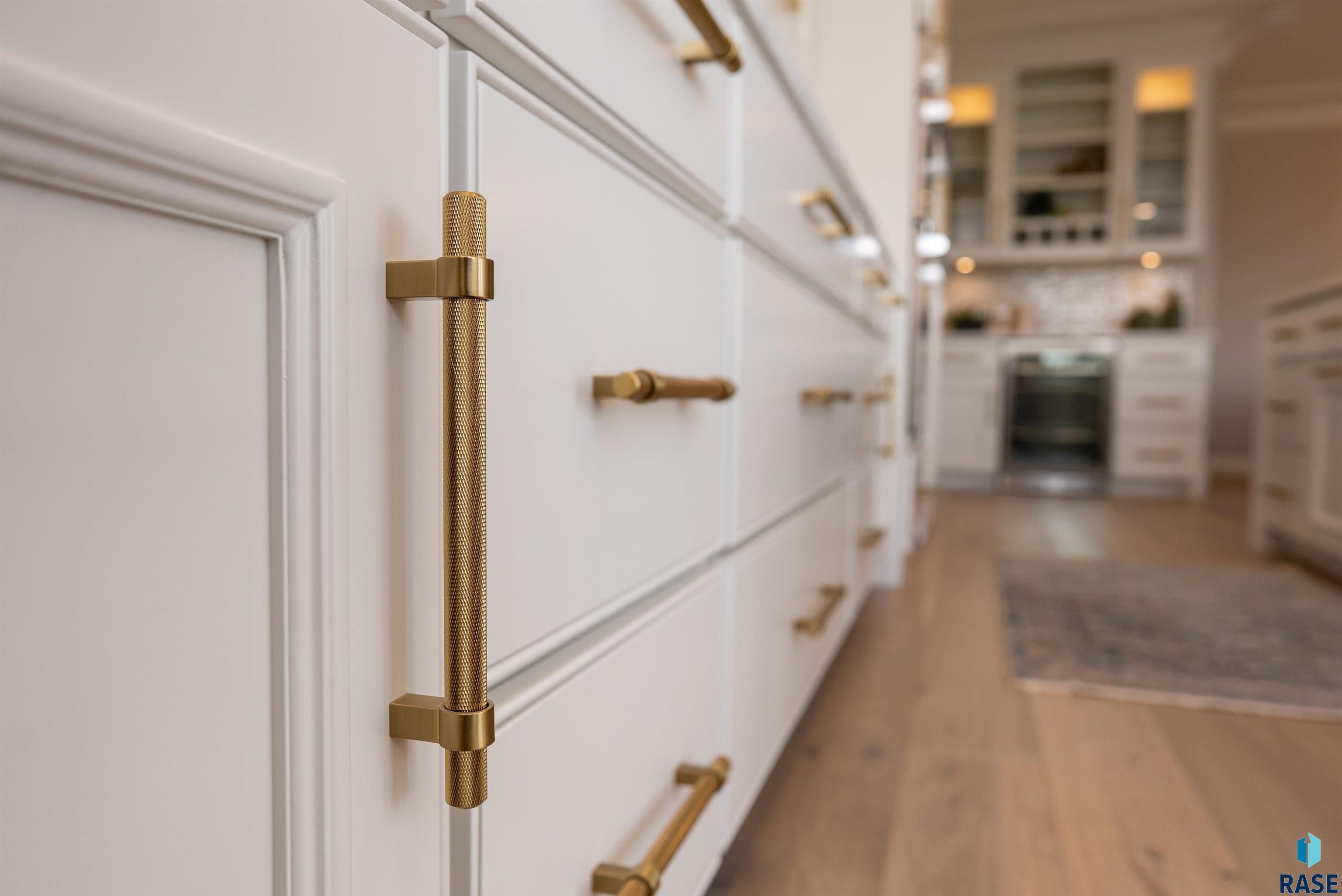 Sioux Falls, South Dakota, 57106, United States, ,Residential,For Sale,1986219