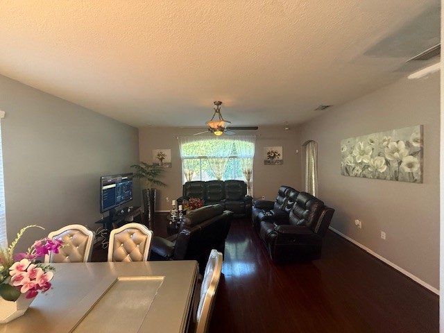 Valrico, Florida, 33596, United States, 5 Bedrooms Bedrooms, ,3 BathroomsBathrooms,Residential,For Sale,1935788