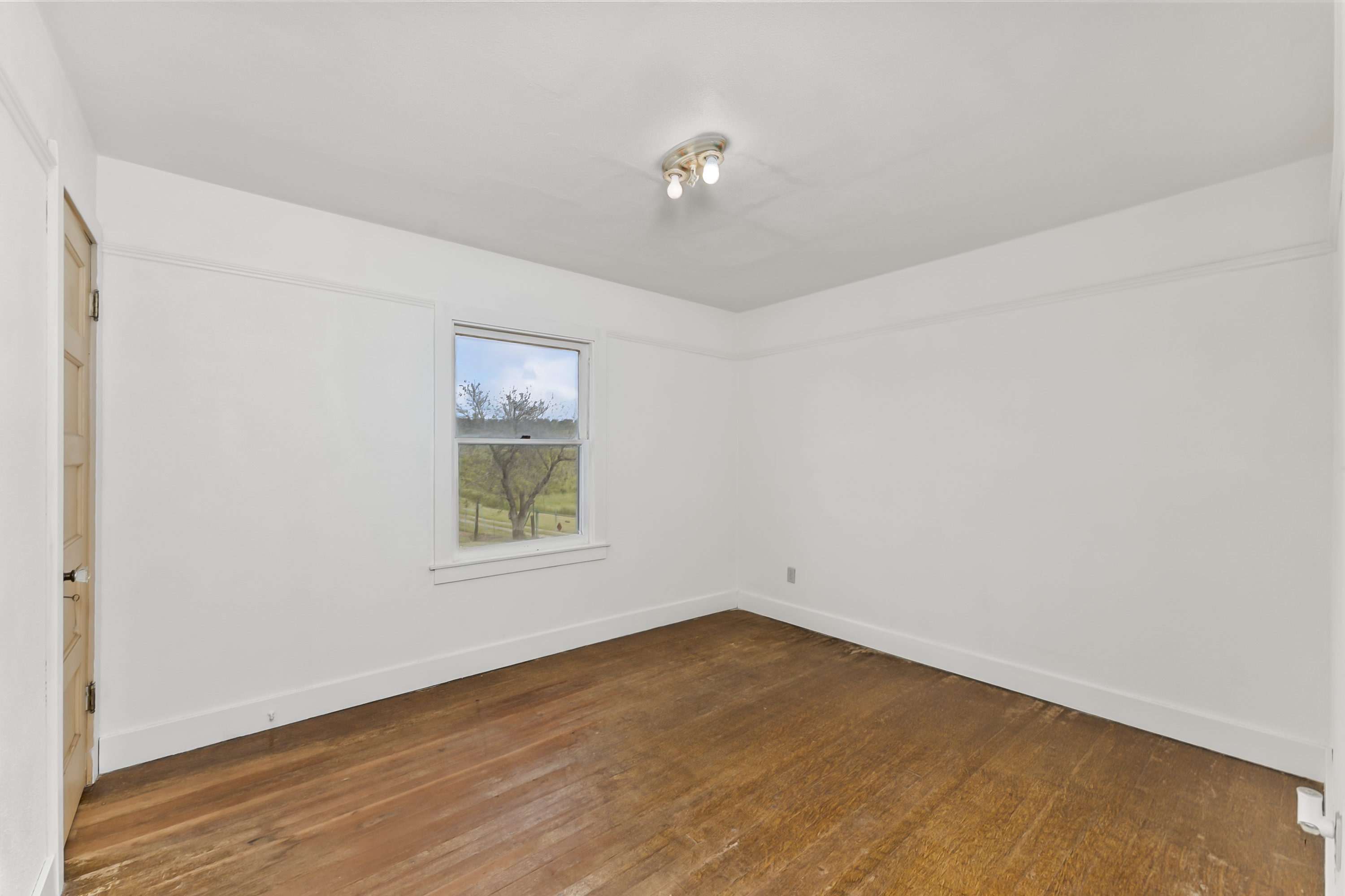  107 Acres - Seasonal Creek - Legacy - 物件實景