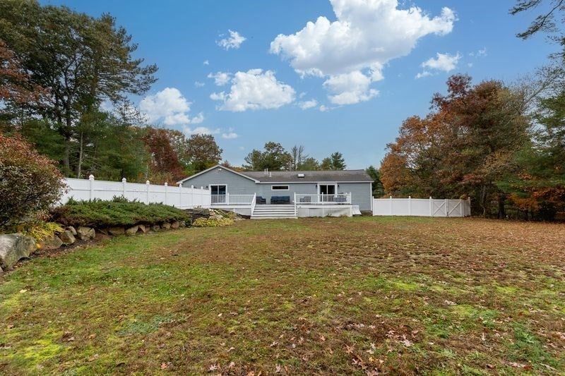 Plymouth, Massachusetts, 02360, United States, 3 Bedrooms Bedrooms, ,2 BathroomsBathrooms,Residential,For Sale,1982204