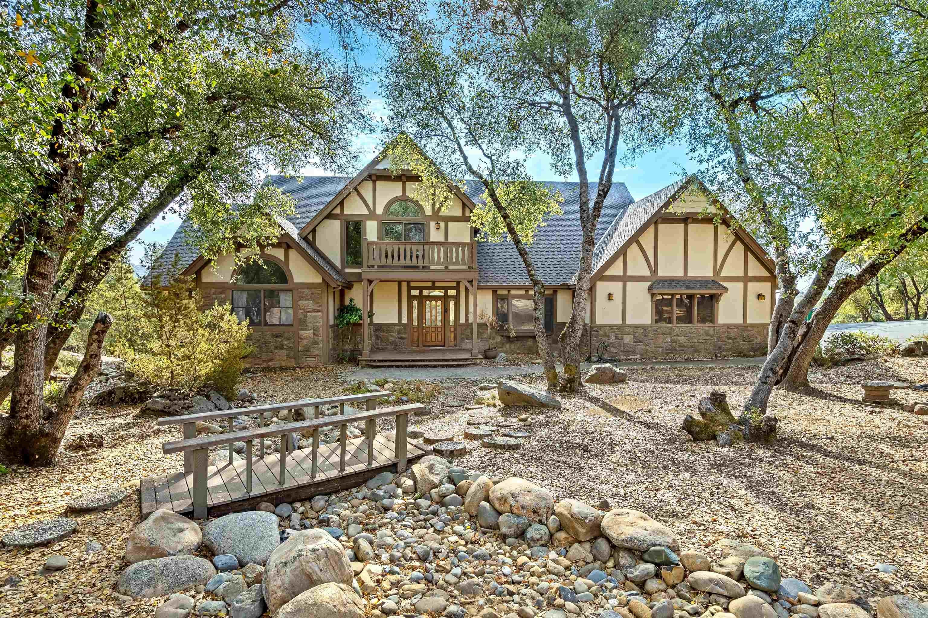 Sonora, California, 95370, United States, 4 Bedrooms Bedrooms, ,3 BathroomsBathrooms,Residential,For Sale,2008617