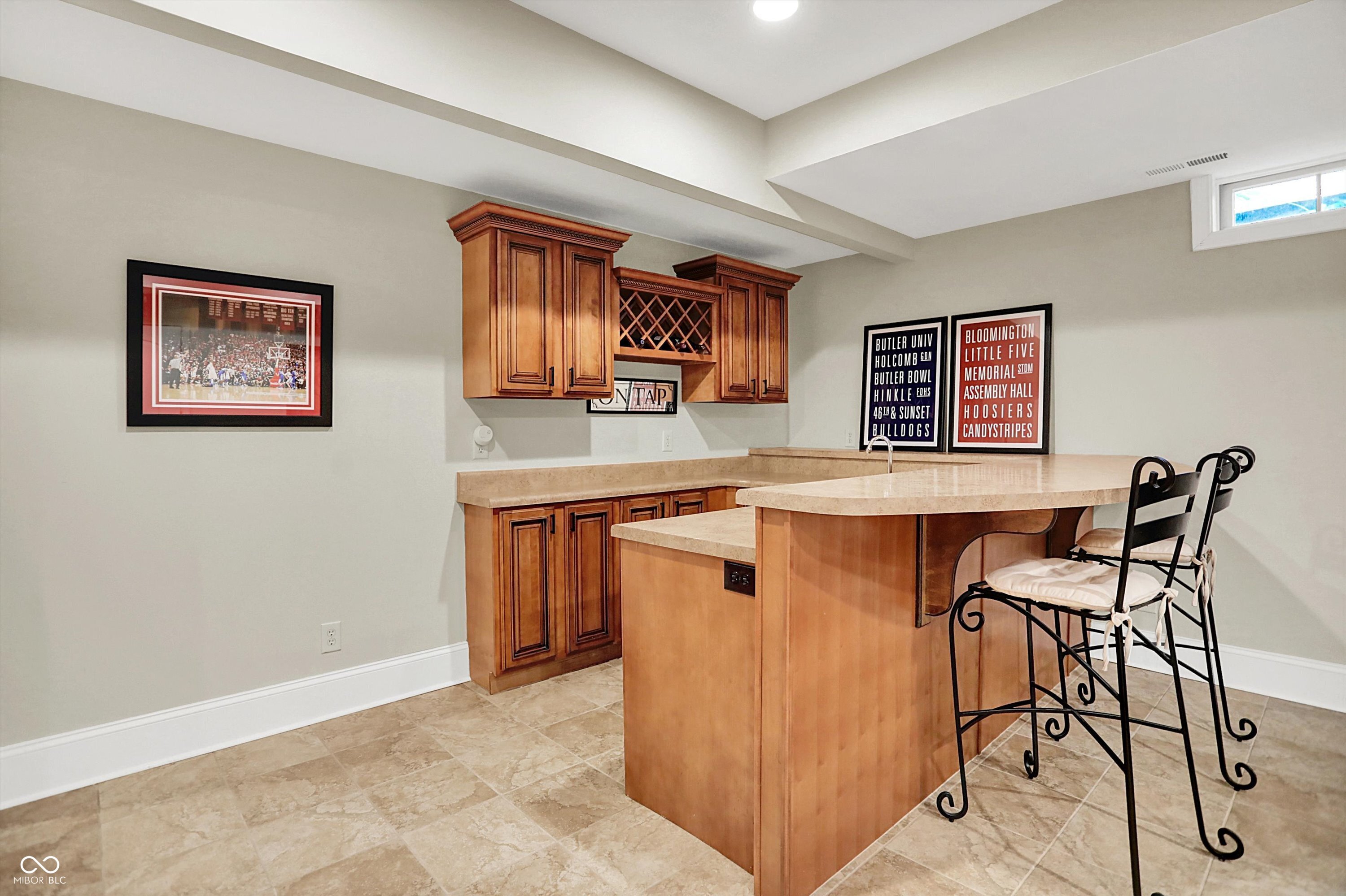 Zionsville, Indiana, 46077, United States, 4 Bedrooms Bedrooms, ,4 BathroomsBathrooms,Residential,For Sale,1930586