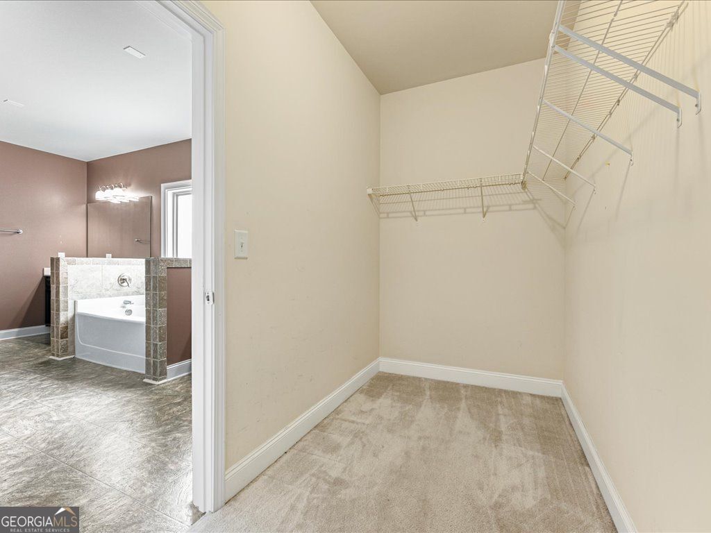 Acworth, Georgia, 30101, United States, 7 Bedrooms Bedrooms, ,6 BathroomsBathrooms,Residential,For Sale,1929934