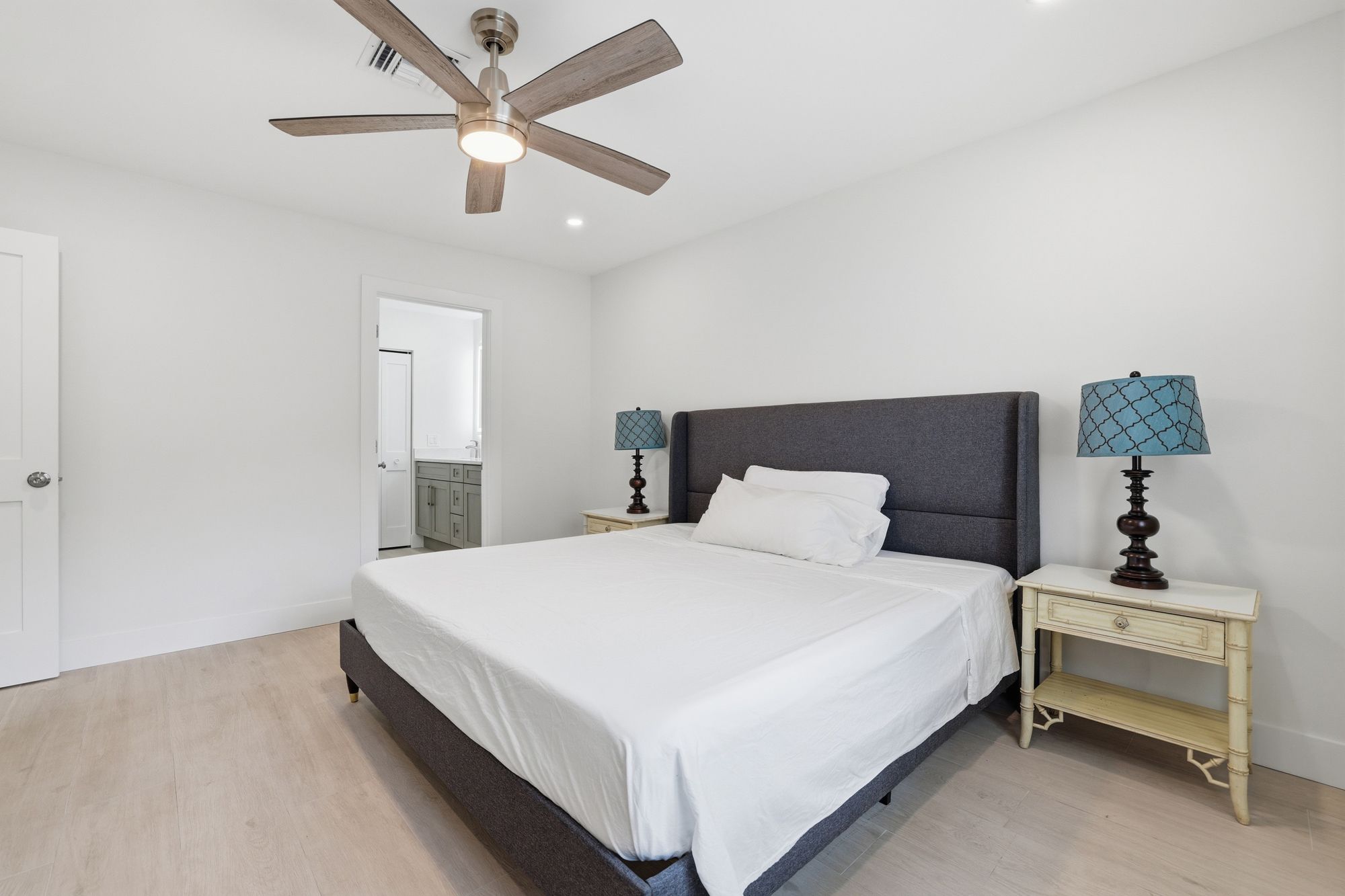  1011 Flame Vine Ave #203 - 物件實景
