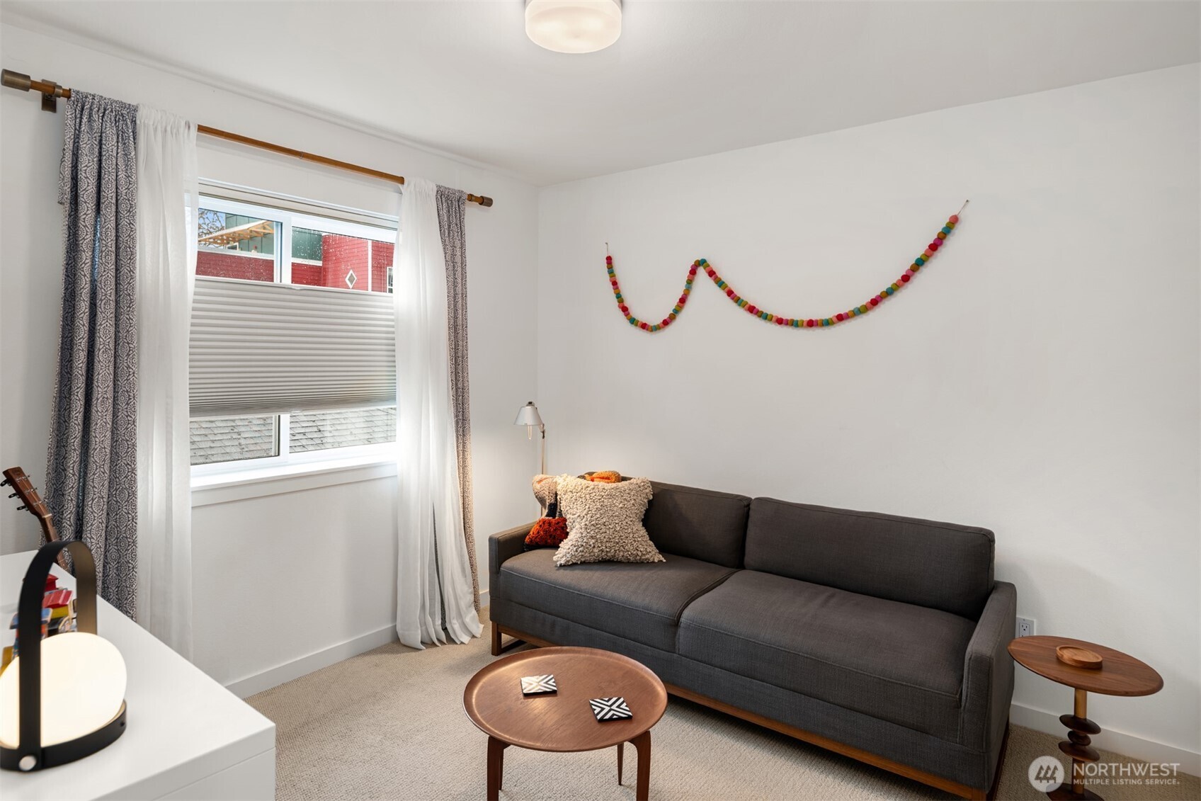Seattle, Washington, 98122, United States, 2 Bedrooms Bedrooms, ,1 BathroomBathrooms,Residential,For Sale,1896236