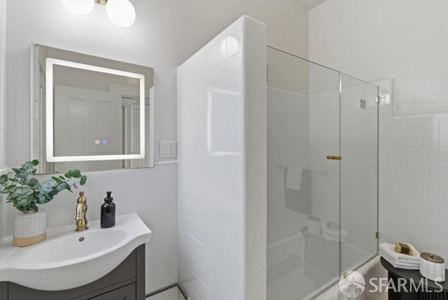 San Francisco, California, 94109, United States, 10 Bedrooms Bedrooms, ,Residential,For Sale,1986209