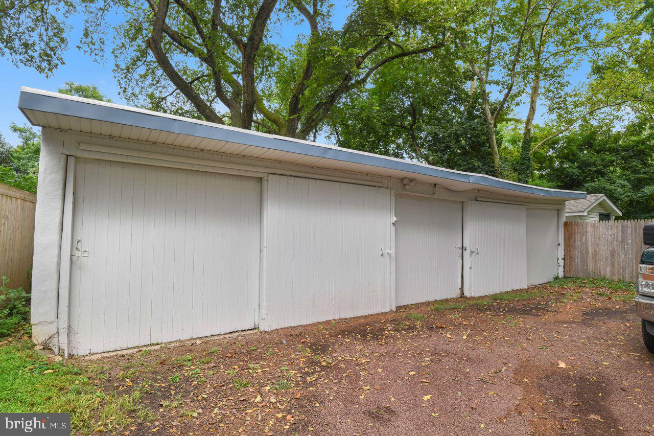 Lawrence Township, New Jersey, 08648, United States, ,Residential,For Sale,1927420