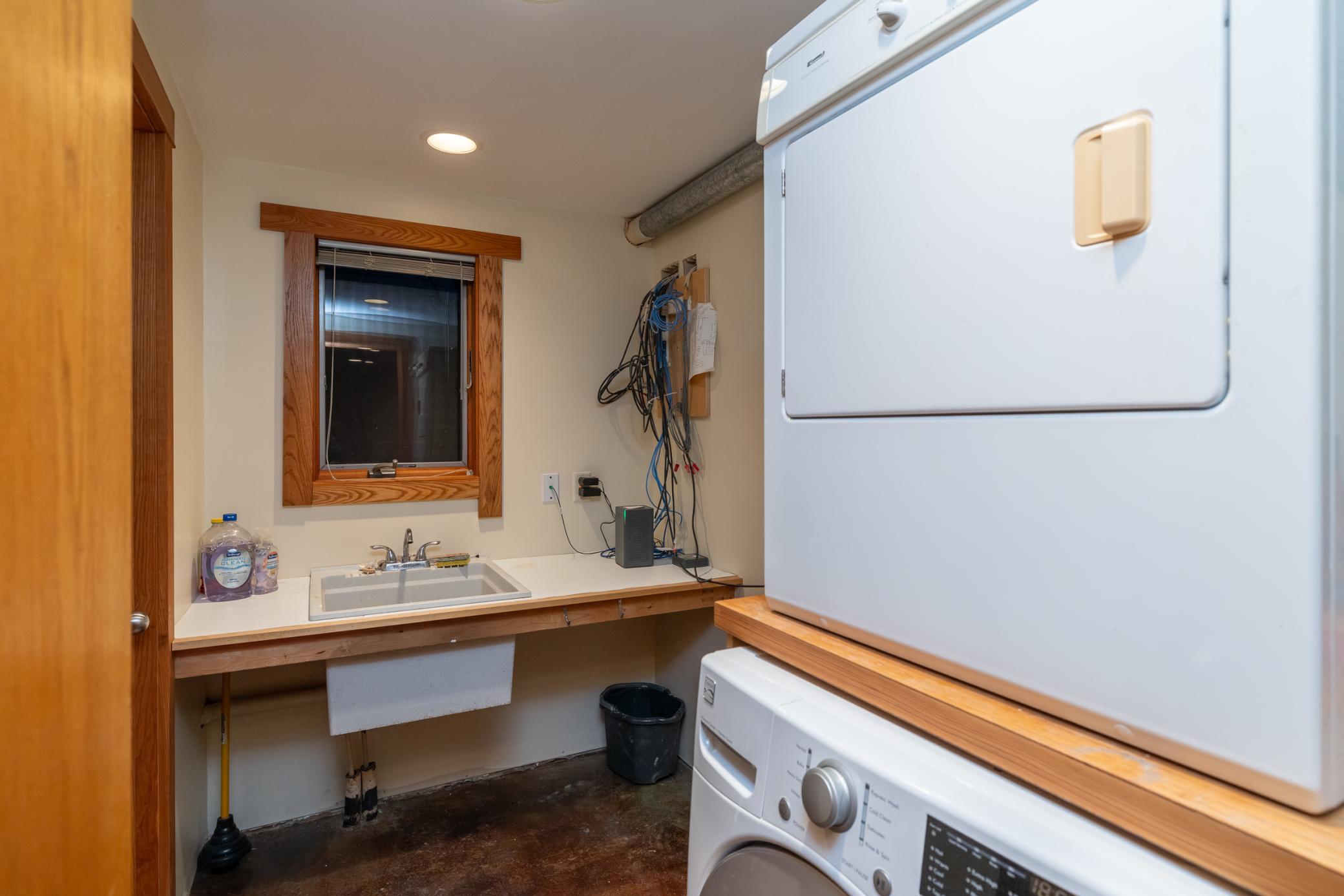 Oak Grove Twp, Wisconsin, 54021, United States, 2 Bedrooms Bedrooms, ,1 BathroomBathrooms,Residential,For Sale,1987684