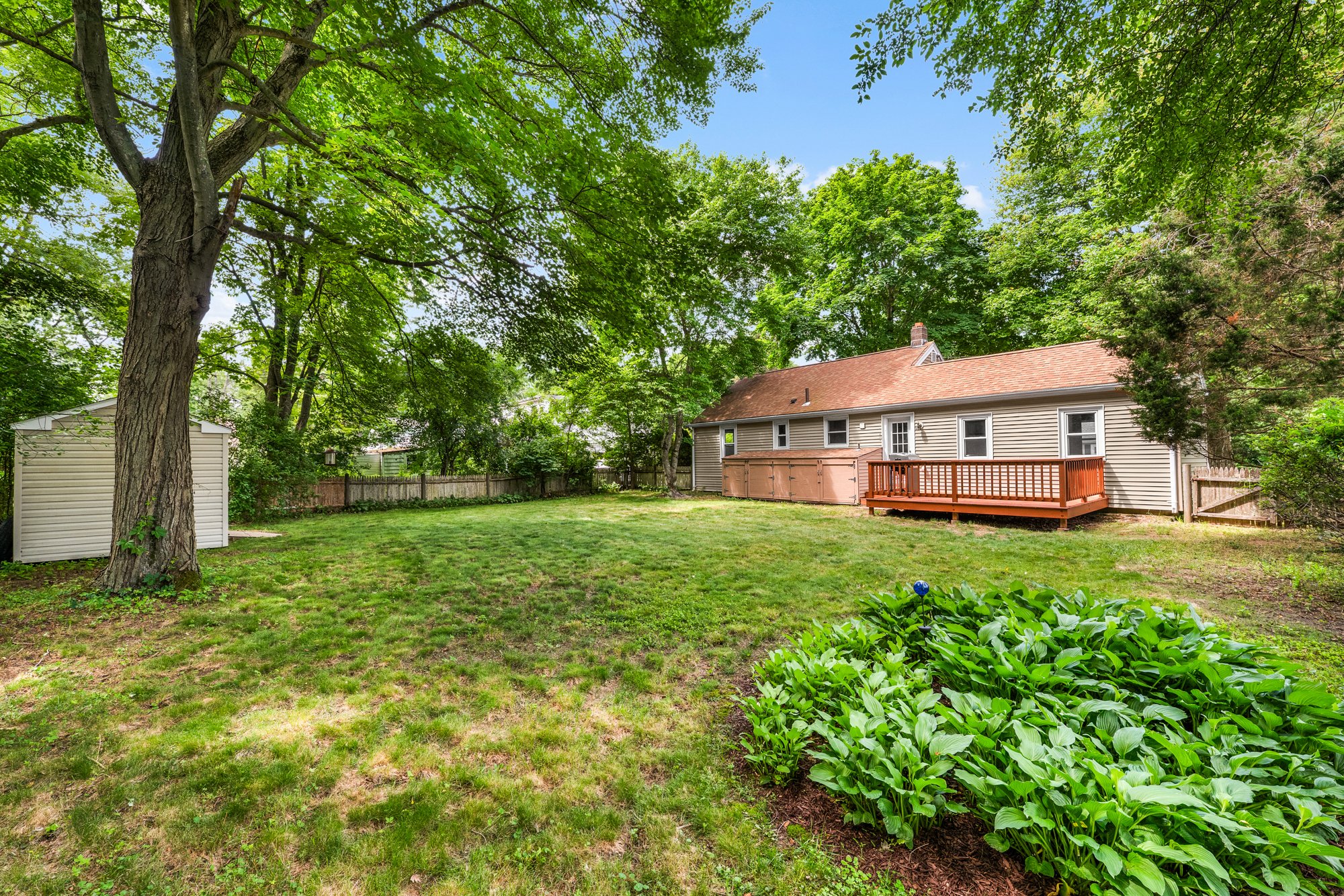  21 Elizabeth Street, Stoughton, MA, 02072 - 物件實景