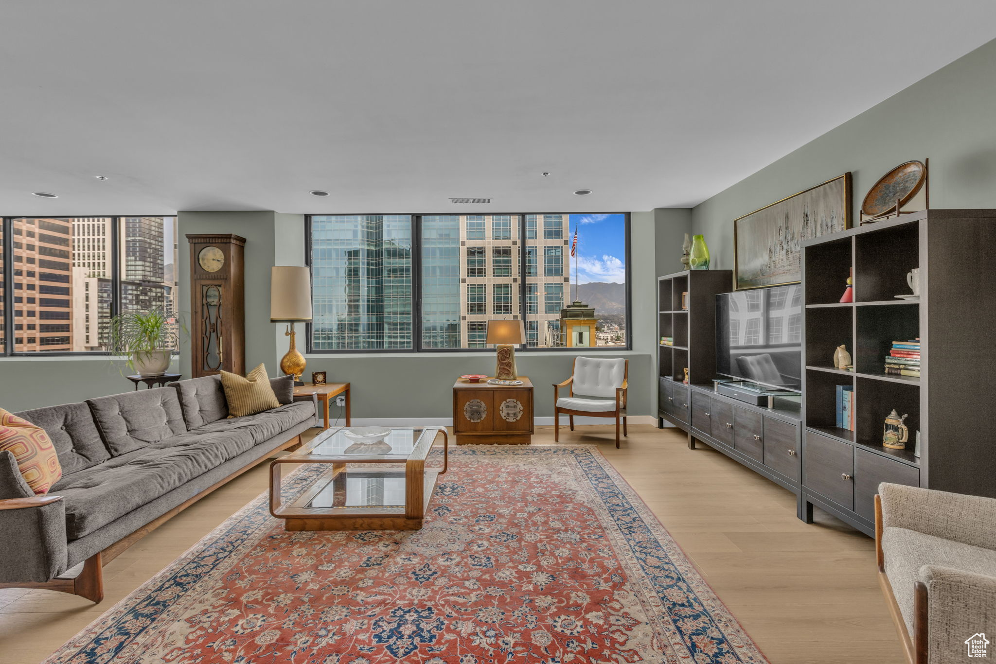 Salt Lake City, Utah, 84101, United States, 2 Bedrooms Bedrooms, ,1 BathroomBathrooms,Residential,For Sale,1898855