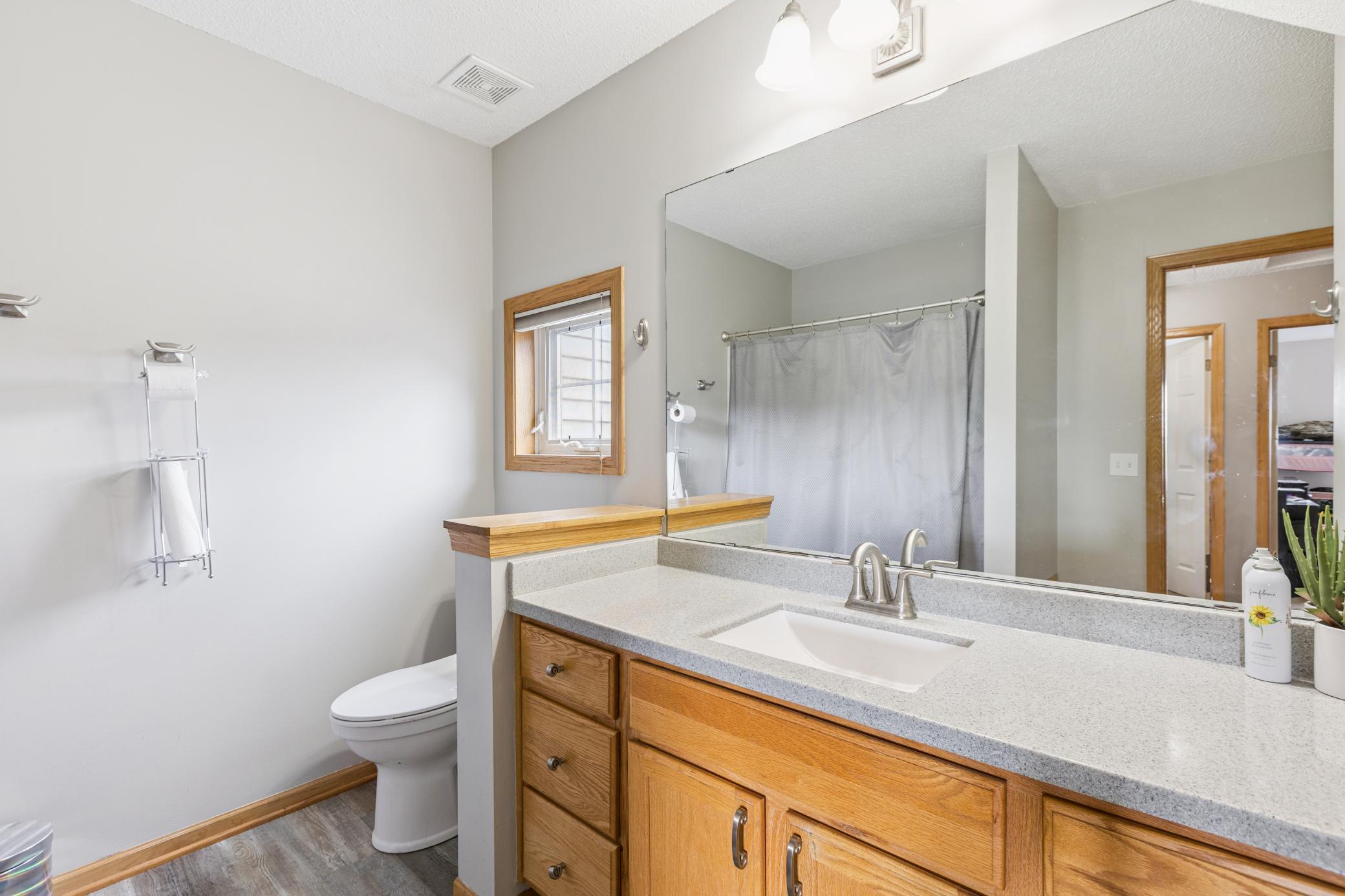 Saint Michael, Minnesota, 55376, United States, 5 Bedrooms Bedrooms, ,3 BathroomsBathrooms,Residential,For Sale,1942078