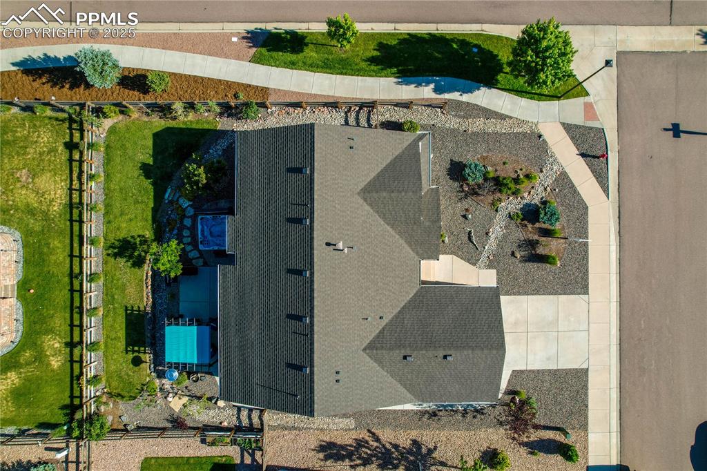 Monument, Colorado, 80132, United States, 5 Bedrooms Bedrooms, ,3 BathroomsBathrooms,Residential,For Sale,1875210