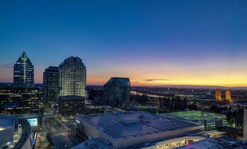 Sacramento, California, 95814, United States, 2 Bedrooms Bedrooms, ,3 BathroomsBathrooms,Residential,For Sale,1905892