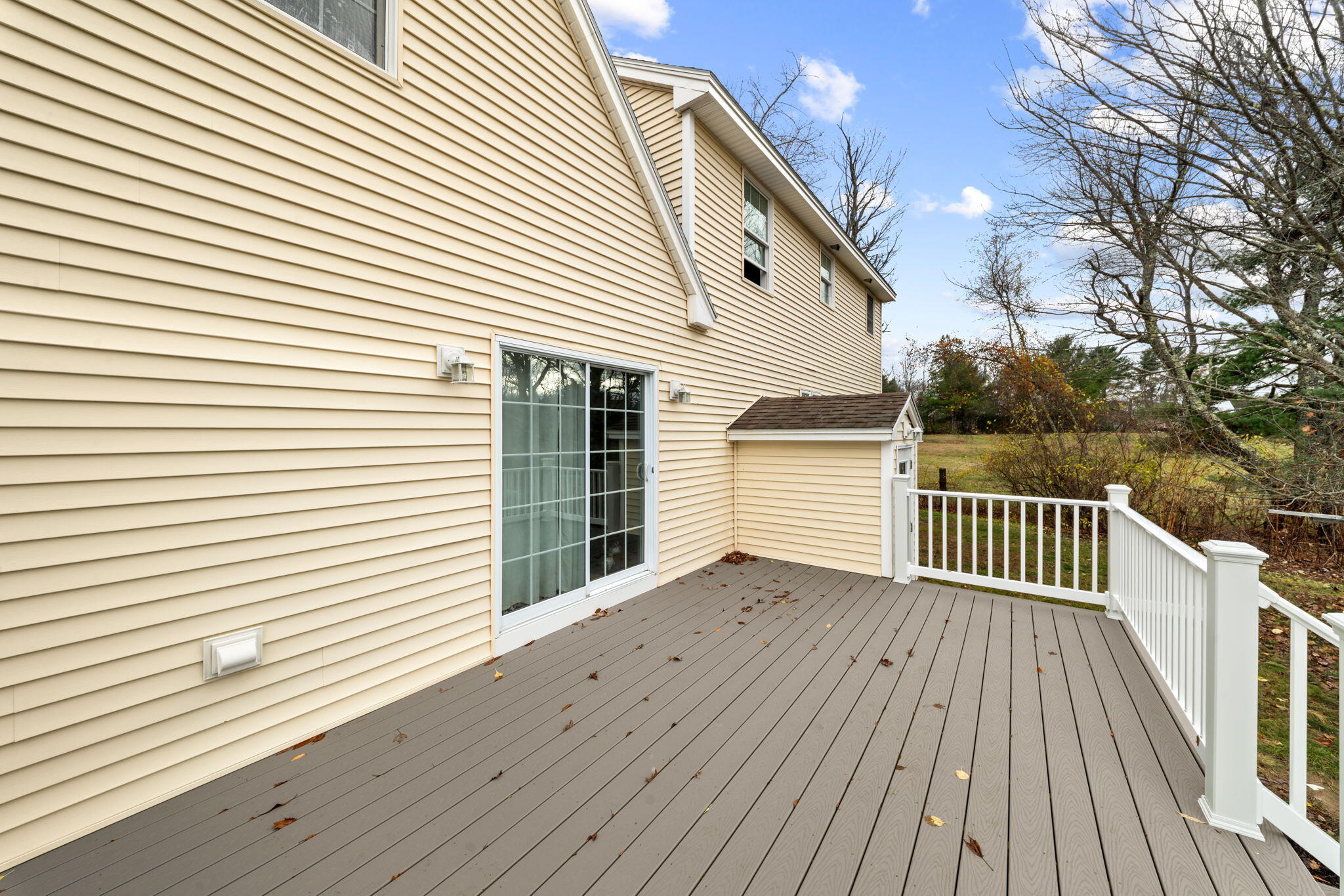 Scarborough, Maine, 04074, United States, 3 Bedrooms Bedrooms, ,3 BathroomsBathrooms,Residential,For Sale,1989589