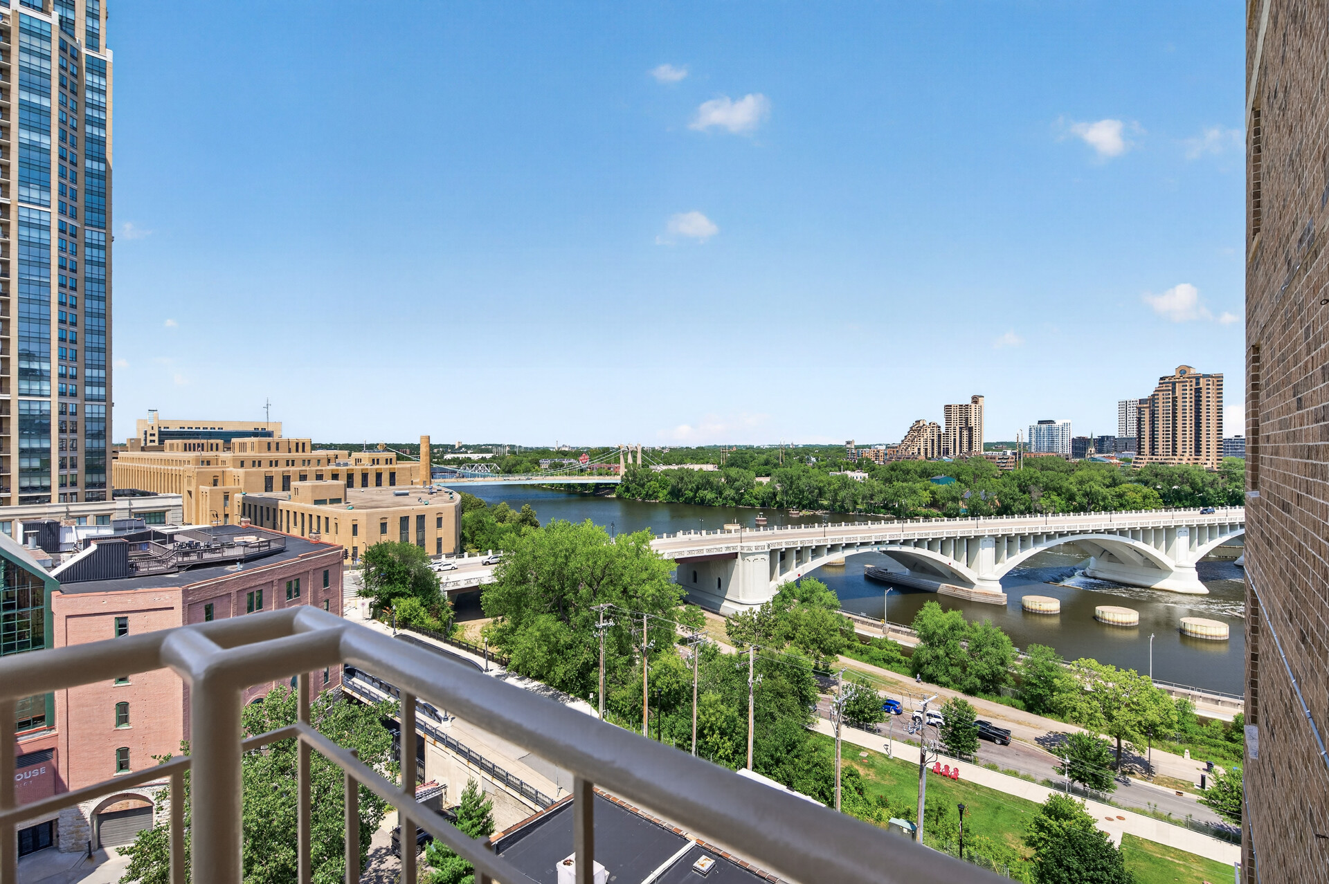  RiverWest Condo with Iconic City Views - 物件實景