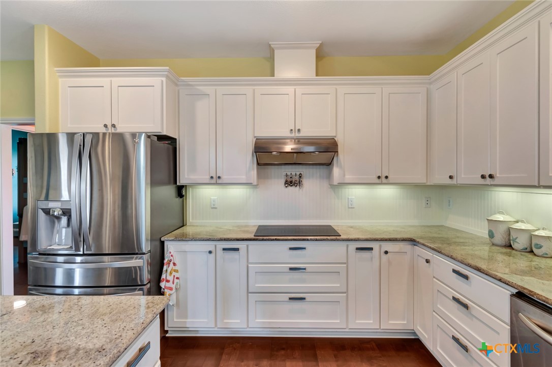 Port O'Connor, Texas, 77982, United States, 4 Bedrooms Bedrooms, ,3 BathroomsBathrooms,Residential,For Sale,1736800