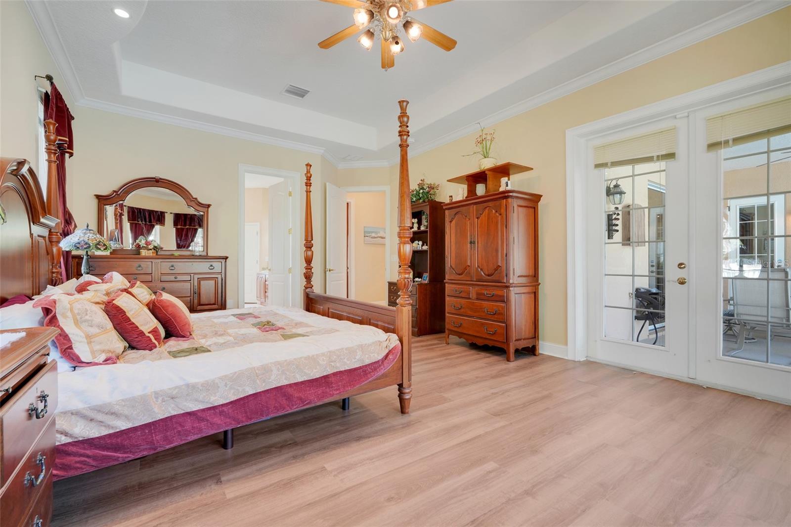 MINNEOLA, Florida, 34715, United States, 4 Bedrooms Bedrooms, ,4 BathroomsBathrooms,Residential,For Sale,1933322
