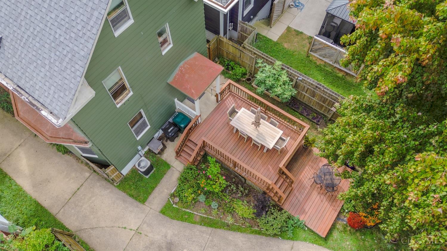 Cincinnati, Ohio, 45209, United States, 5 Bedrooms Bedrooms, ,2 BathroomsBathrooms,Residential,For Sale,1966693