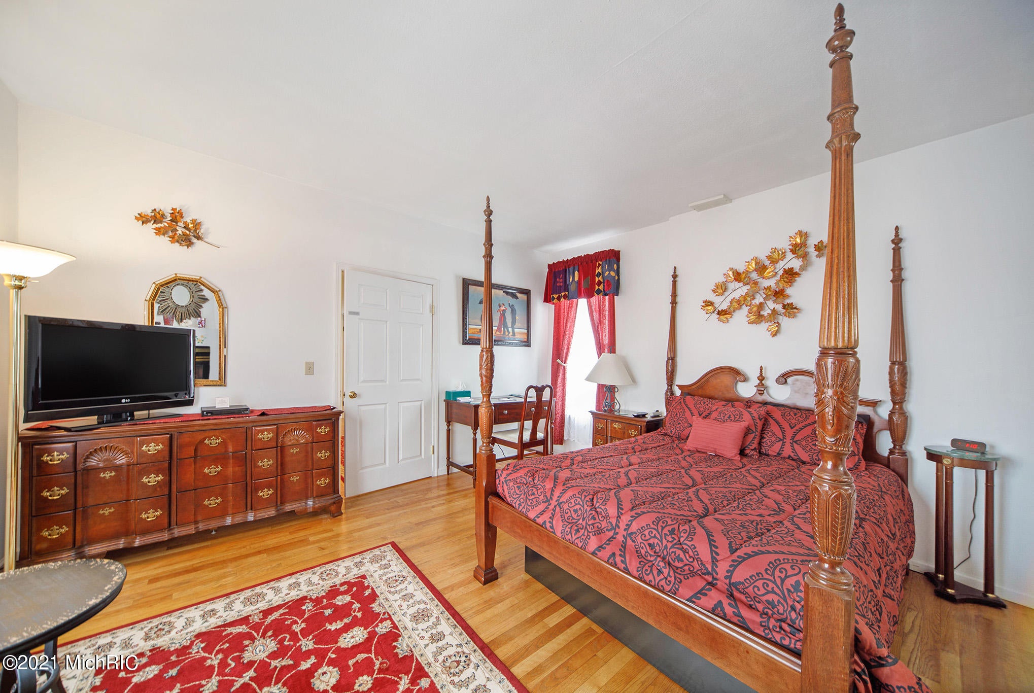Harbor Springs, Michigan, 49740, United States, 5 Bedrooms Bedrooms, ,6 BathroomsBathrooms,Residential,For Sale,1914650