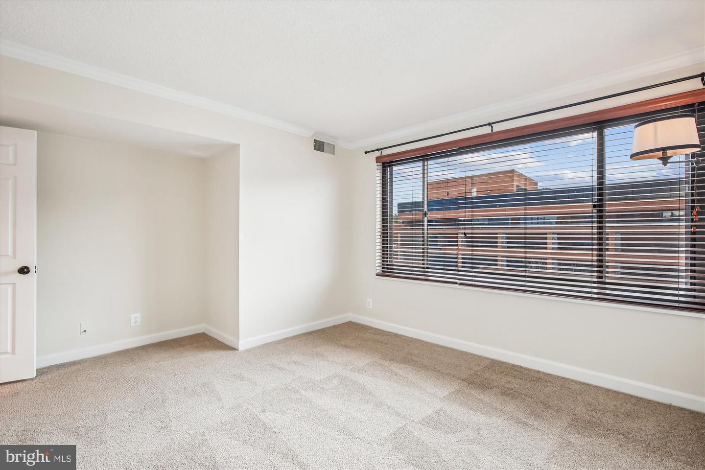 Washington, District of Columbia, 20007, United States, 1 Bedroom Bedrooms, ,1 BathroomBathrooms,Residential,For Sale,1941615