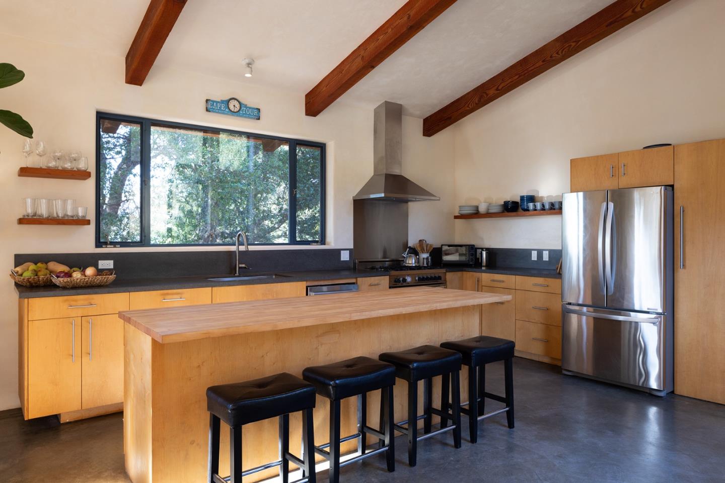 47320 Highway 1, Big Sur, California, 93920, United States, 11 Bedrooms Bedrooms, ,9 BathroomsBathrooms,Residential,For Sale,47320 Highway 1,1659242