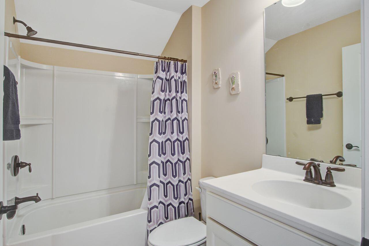 Summerville, South Carolina, 29483, United States, 3 Bedrooms Bedrooms, ,3 BathroomsBathrooms,Residential,For Sale,1907544